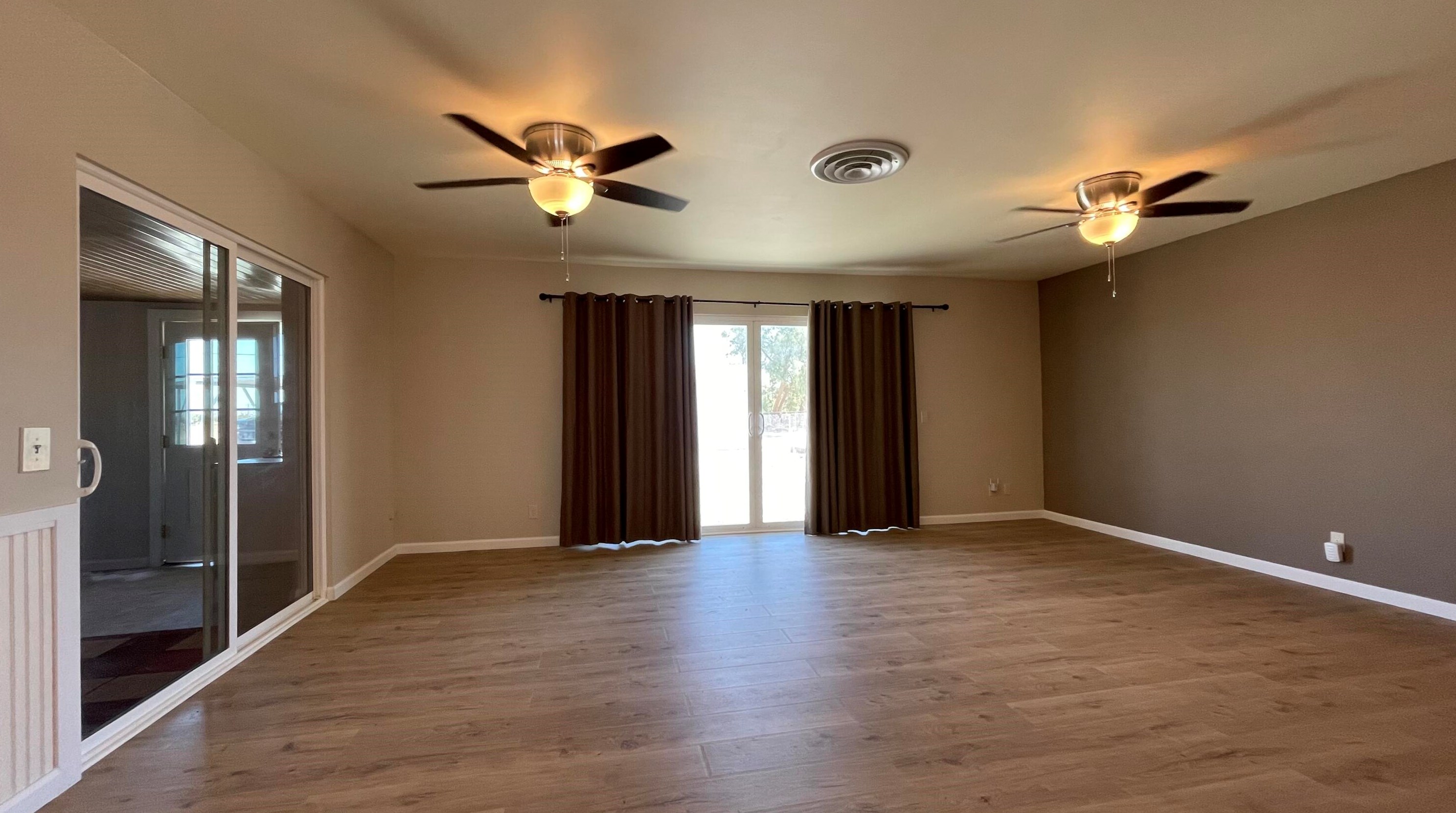 2802 Atlantic Blvd, Thermal CA  92274-6557 exterior