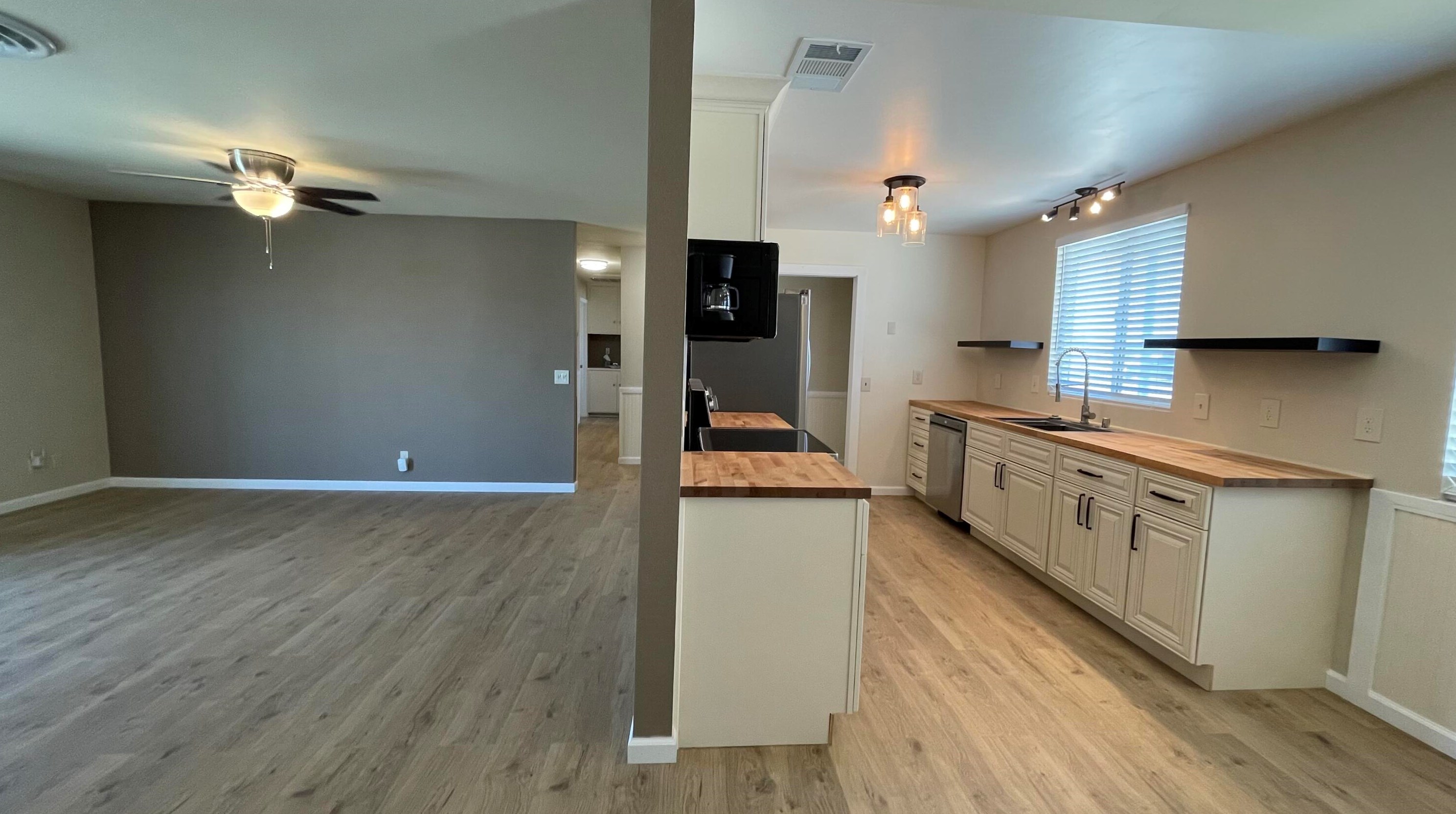 2802 Atlantic Blvd, Thermal CA  92274-6557 exterior