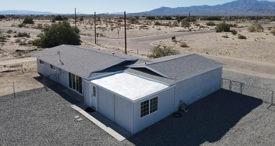 2802 Atlantic Blvd, Thermal CA  92274-6557 exterior