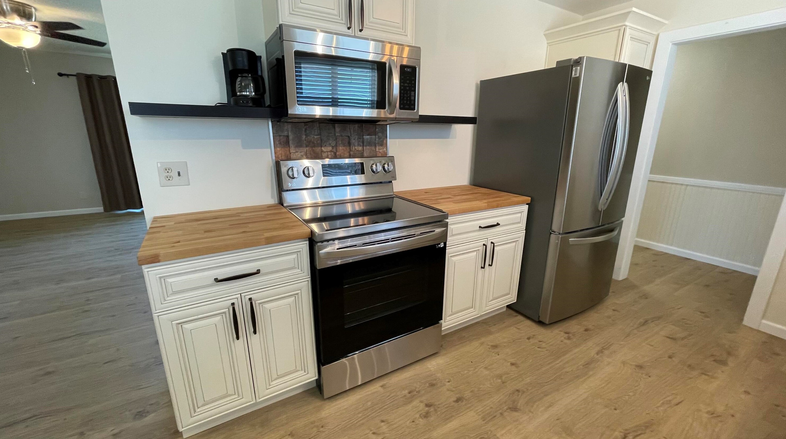 2802 Atlantic Blvd, Thermal CA  92274-6557 exterior