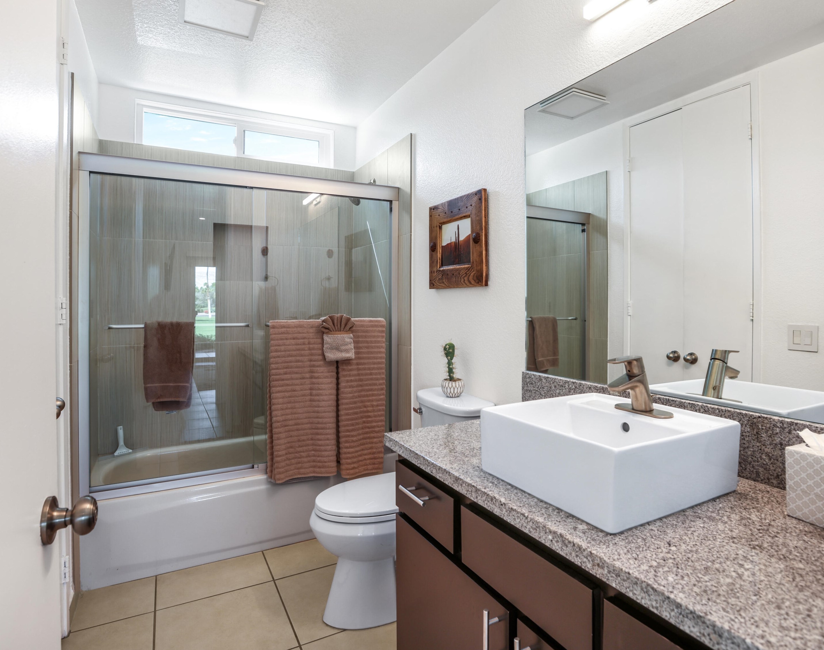 28610 Taos Ct, Cathedral City CA  92234-3574 exterior