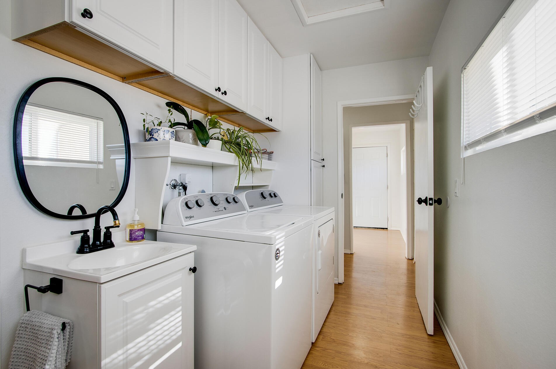 4545 Sunkist Rd, Joshua Tree CA  92252-4471 exterior