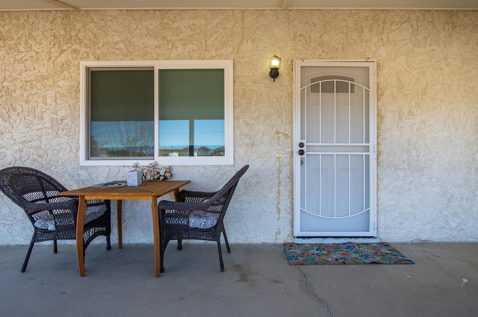 4545 Sunkist Rd, Joshua Tree CA  92252-4471 exterior