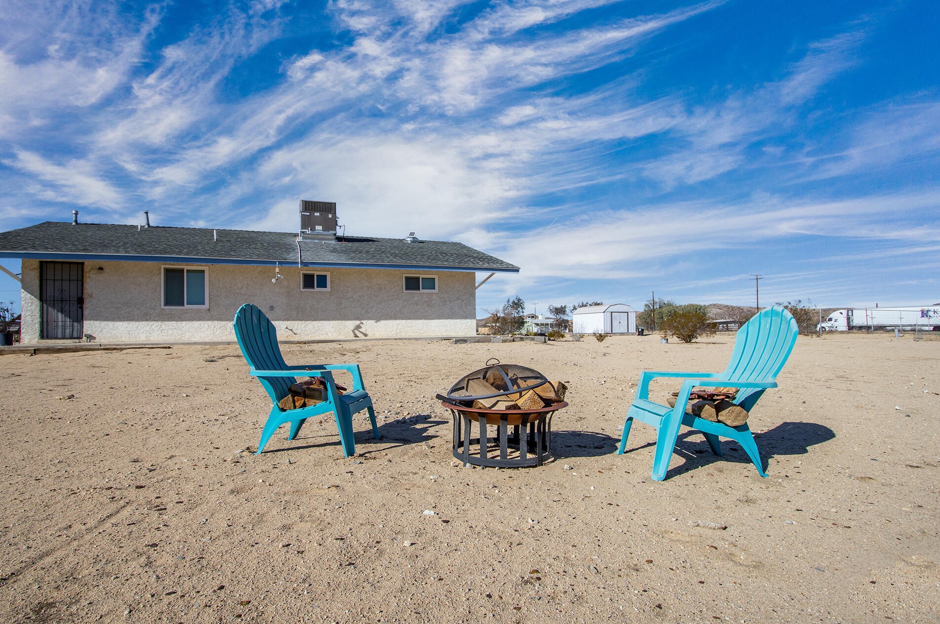 4545 Sunkist Rd, Joshua Tree CA  92252-4471 exterior