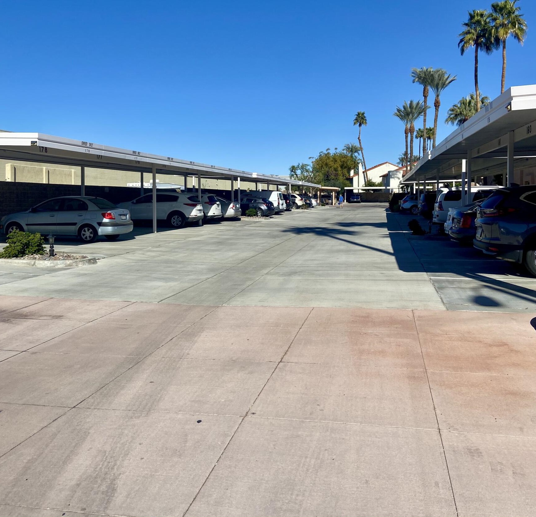 69130 Gerald Ford Dr, Cathedral City CA  92234-1741 exterior