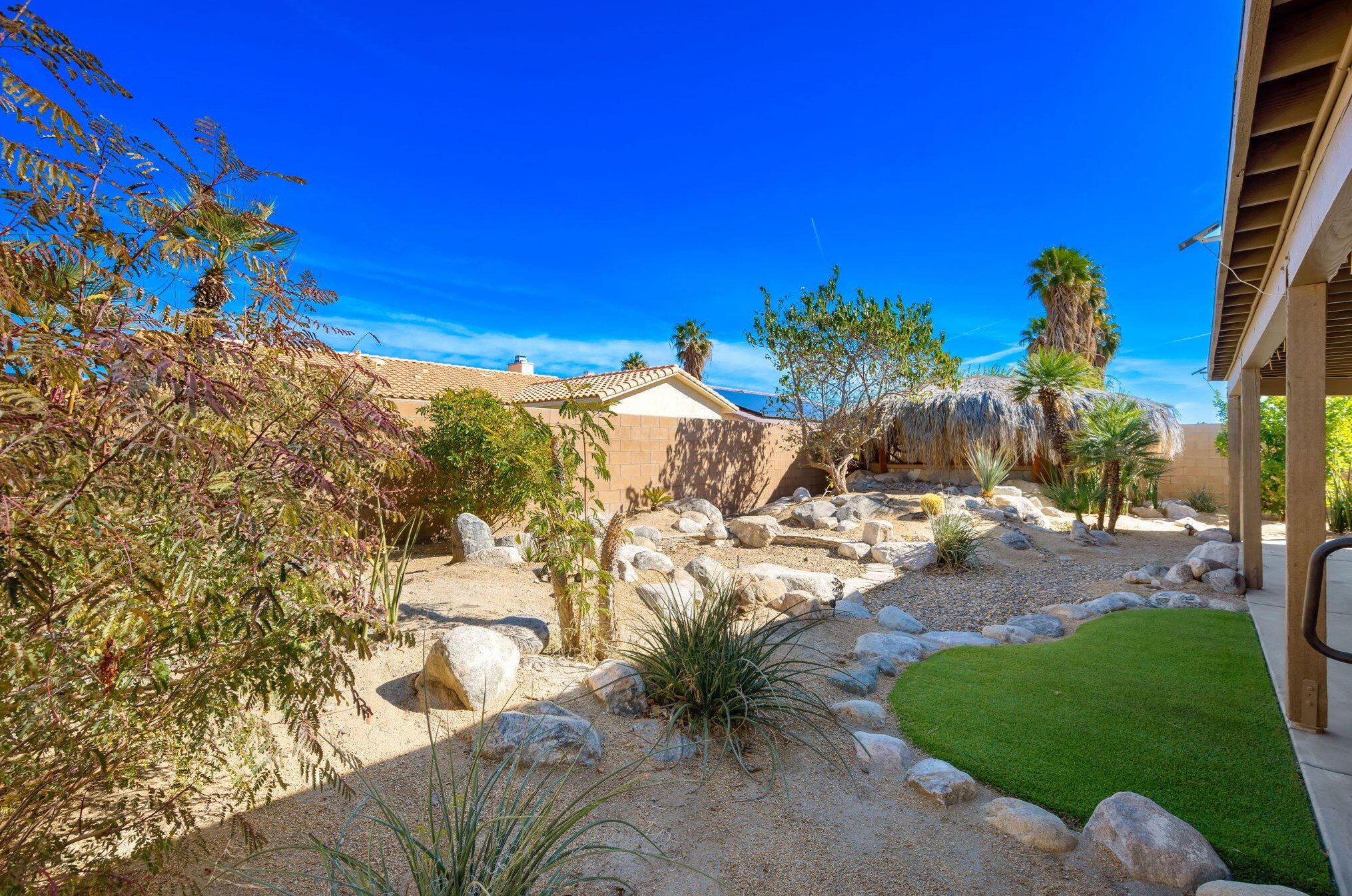 68300 Peladora Rd, Cathedral City CA  92234-5679 exterior