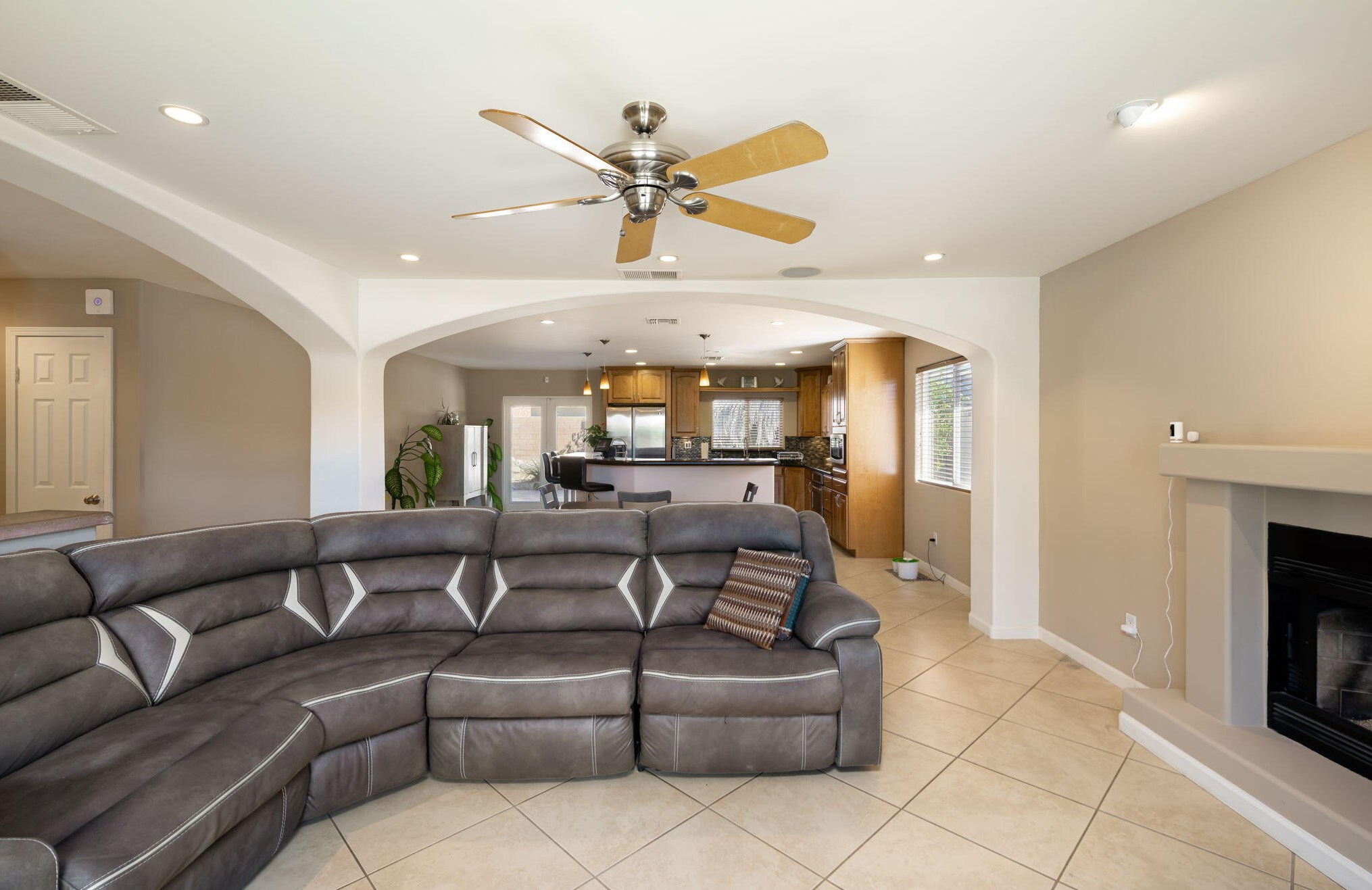 68300 Peladora Rd, Cathedral City CA  92234-5679 exterior