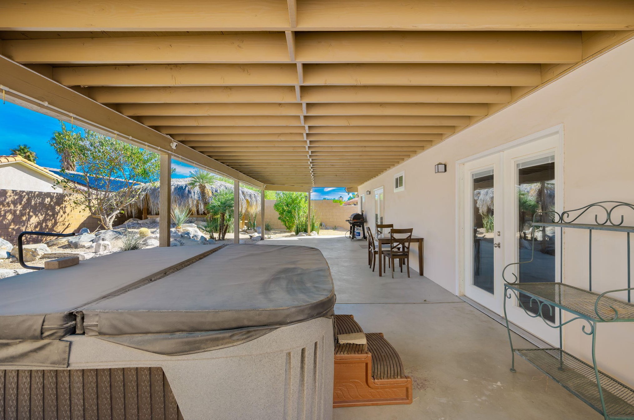 68300 Peladora Rd, Cathedral City CA  92234-5679 exterior