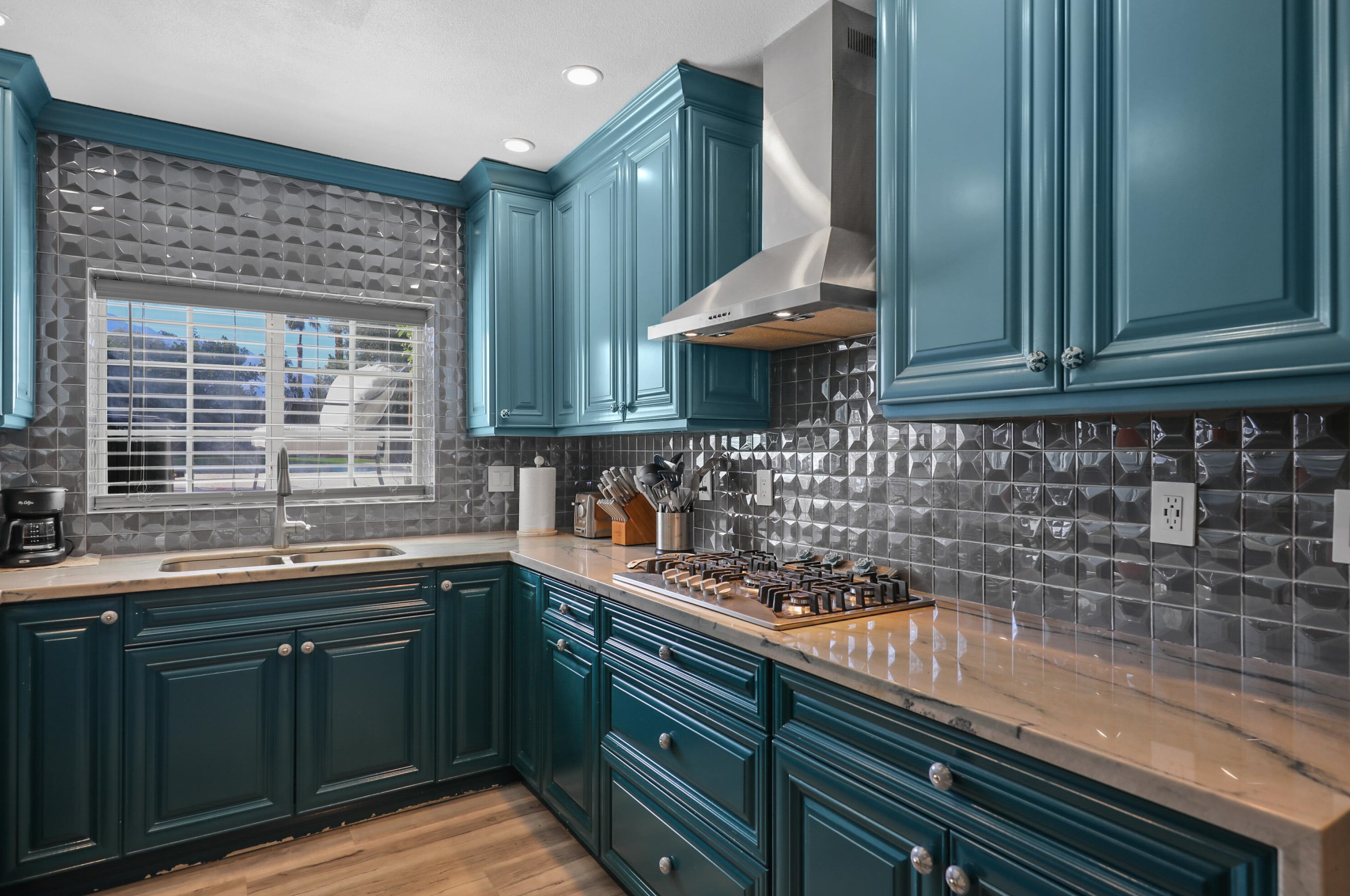 68725 Minerva Rd, Cathedral City CA  92234-3872 exterior