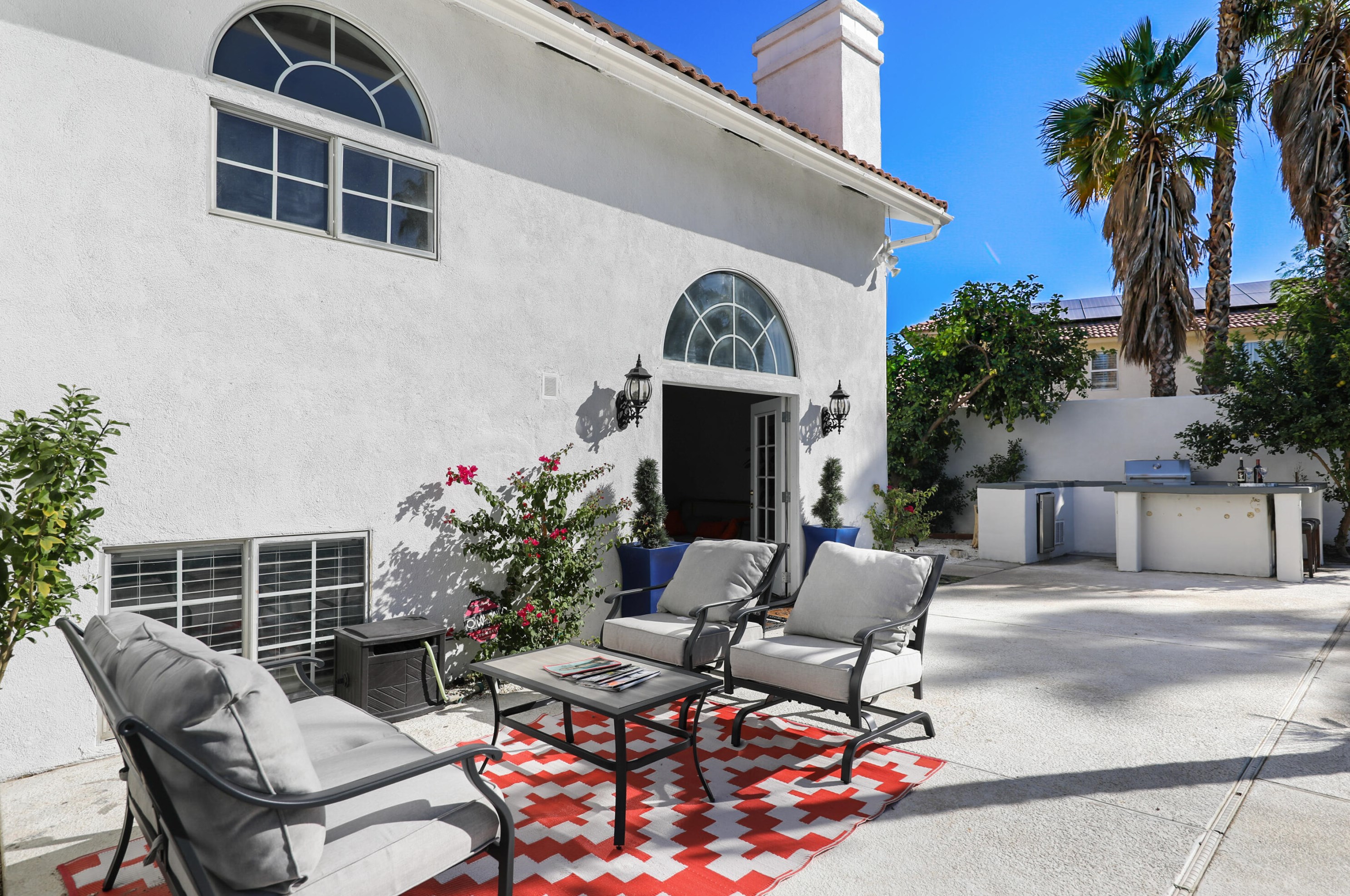 68725 Minerva Rd, Cathedral City CA  92234-3872 exterior