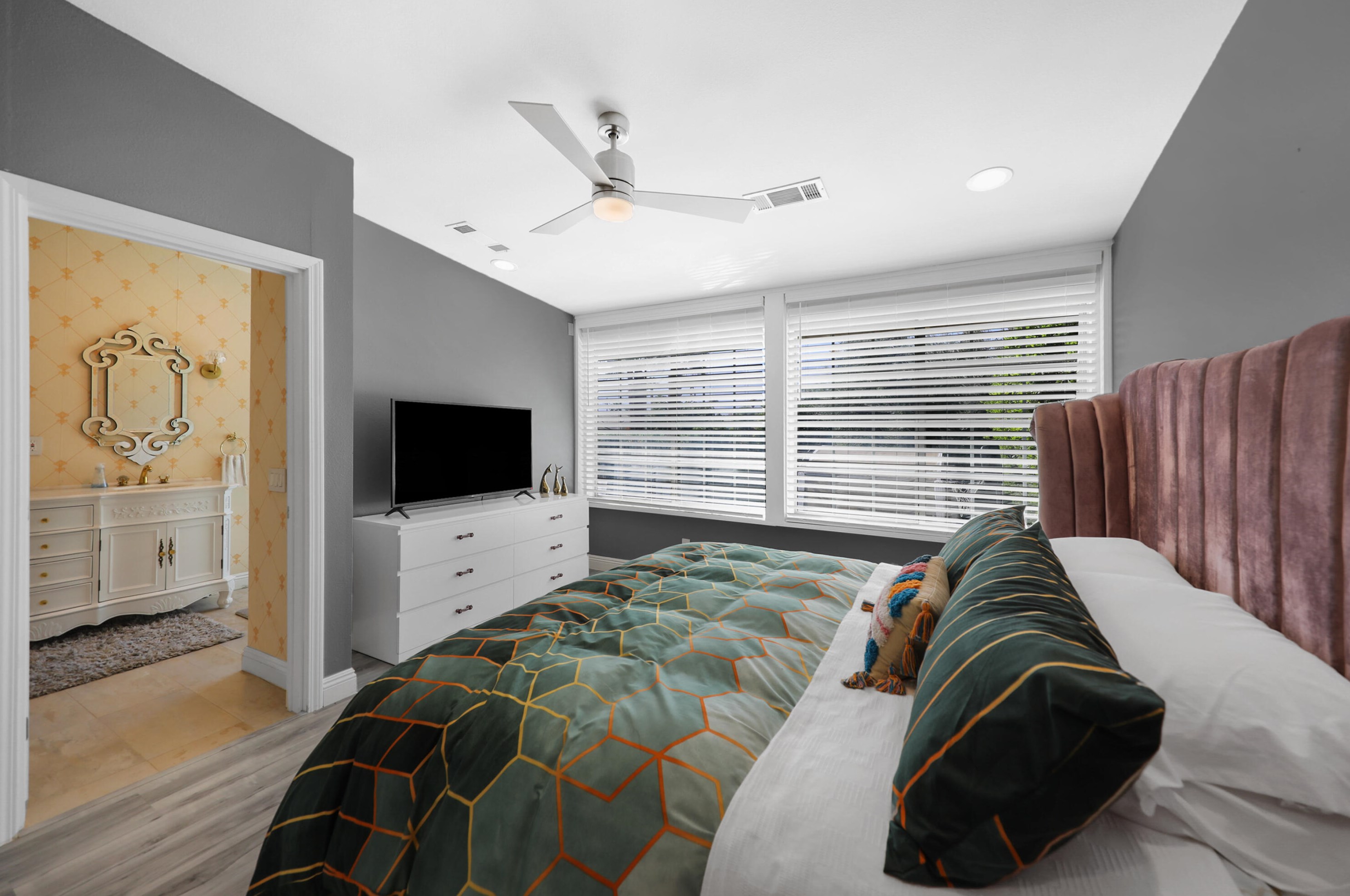 68725 Minerva Rd, Cathedral City CA  92234-3872 exterior