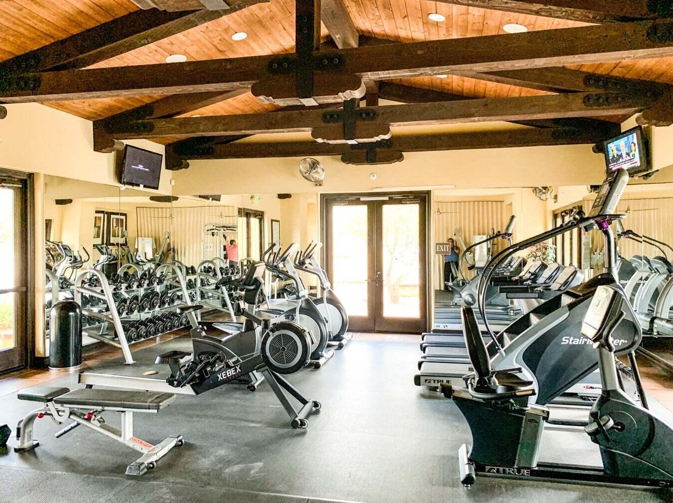 213 Paseo Gregario, Palm Desert CA  92211-5707 exterior