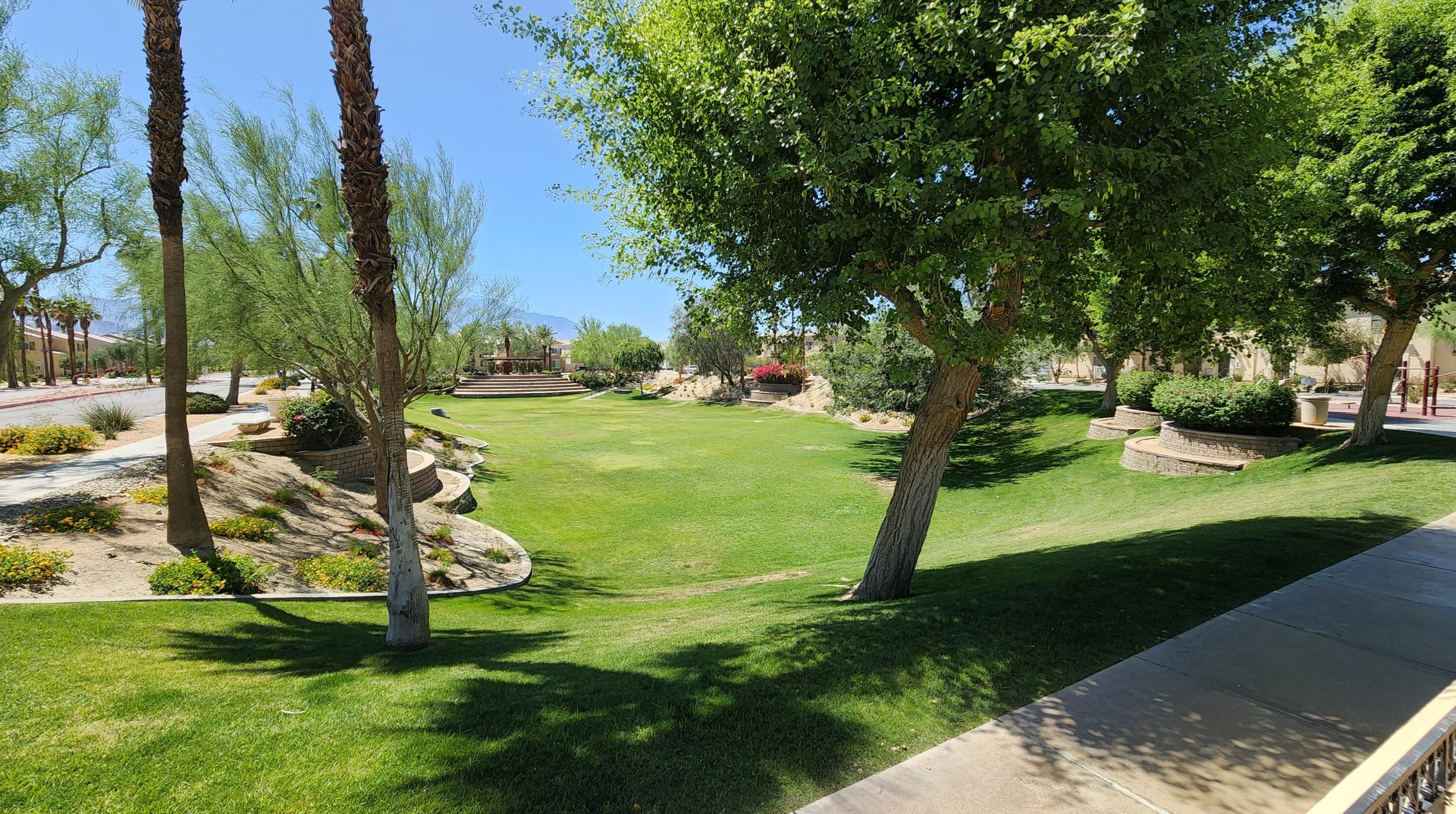 213 Paseo Gregario, Palm Desert CA  92211-5707 exterior