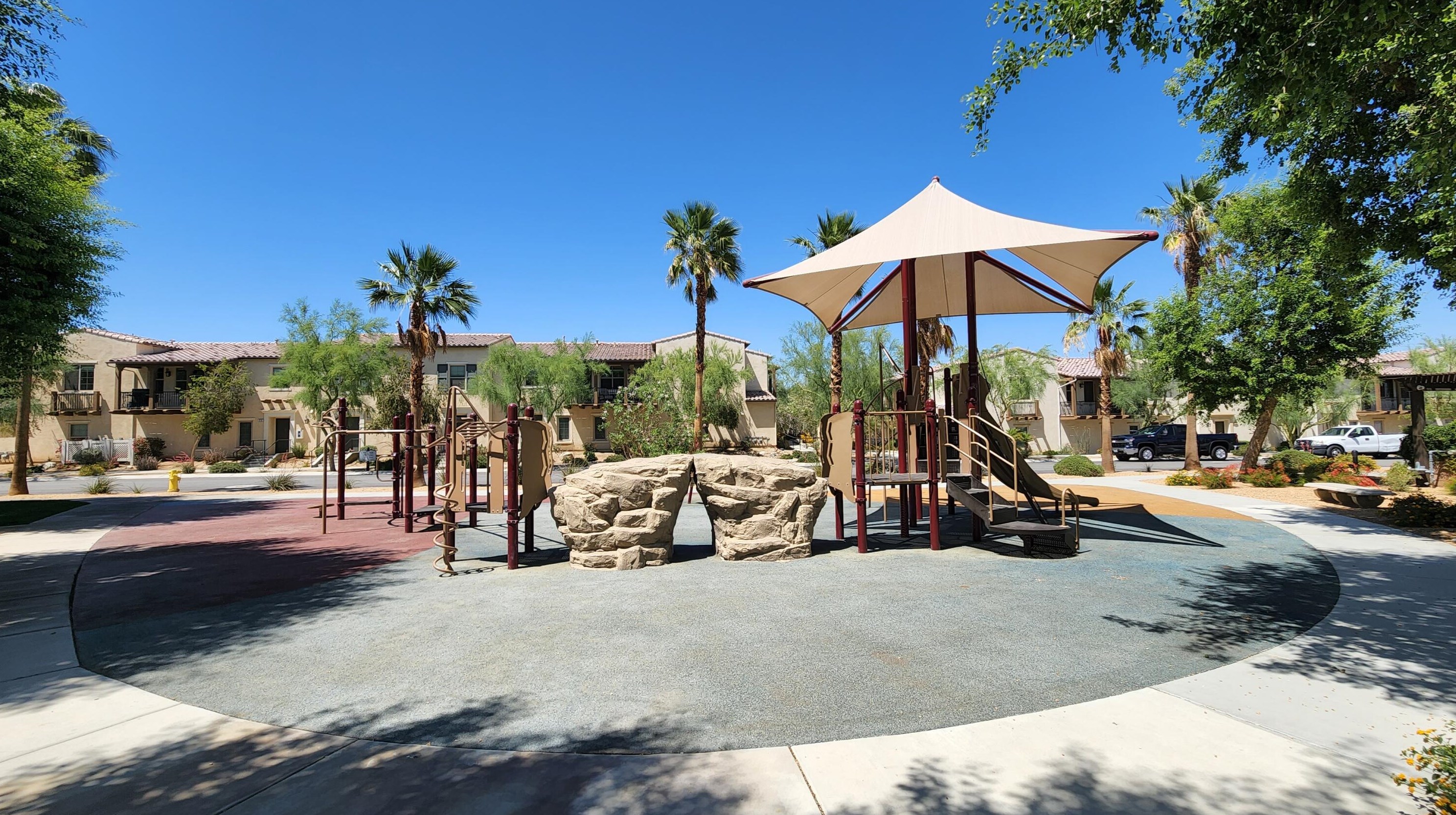 213 Paseo Gregario, Palm Desert CA  92211-5707 exterior