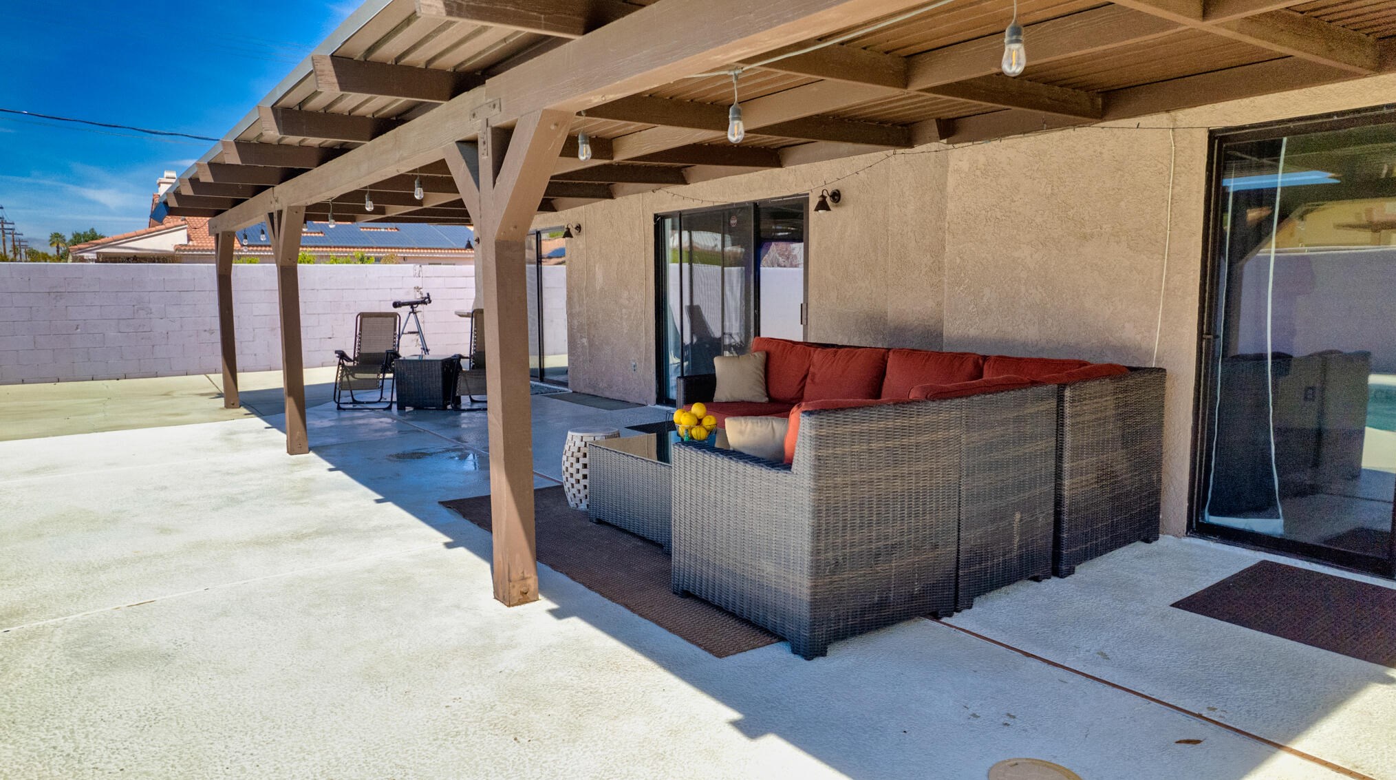 31015 Avenida Alvera, Cathedral City CA  92234-3019 exterior