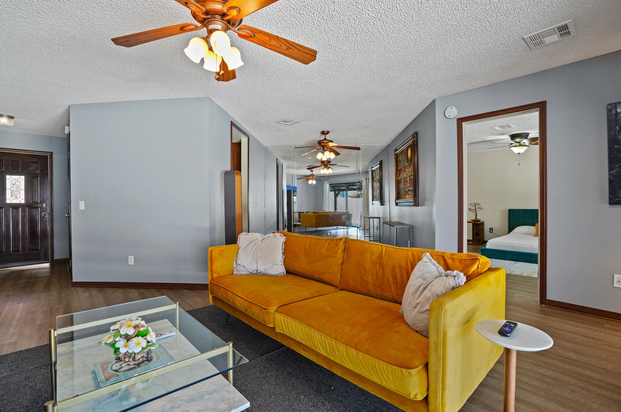 31015 Avenida Alvera, Cathedral City CA  92234-3019 exterior