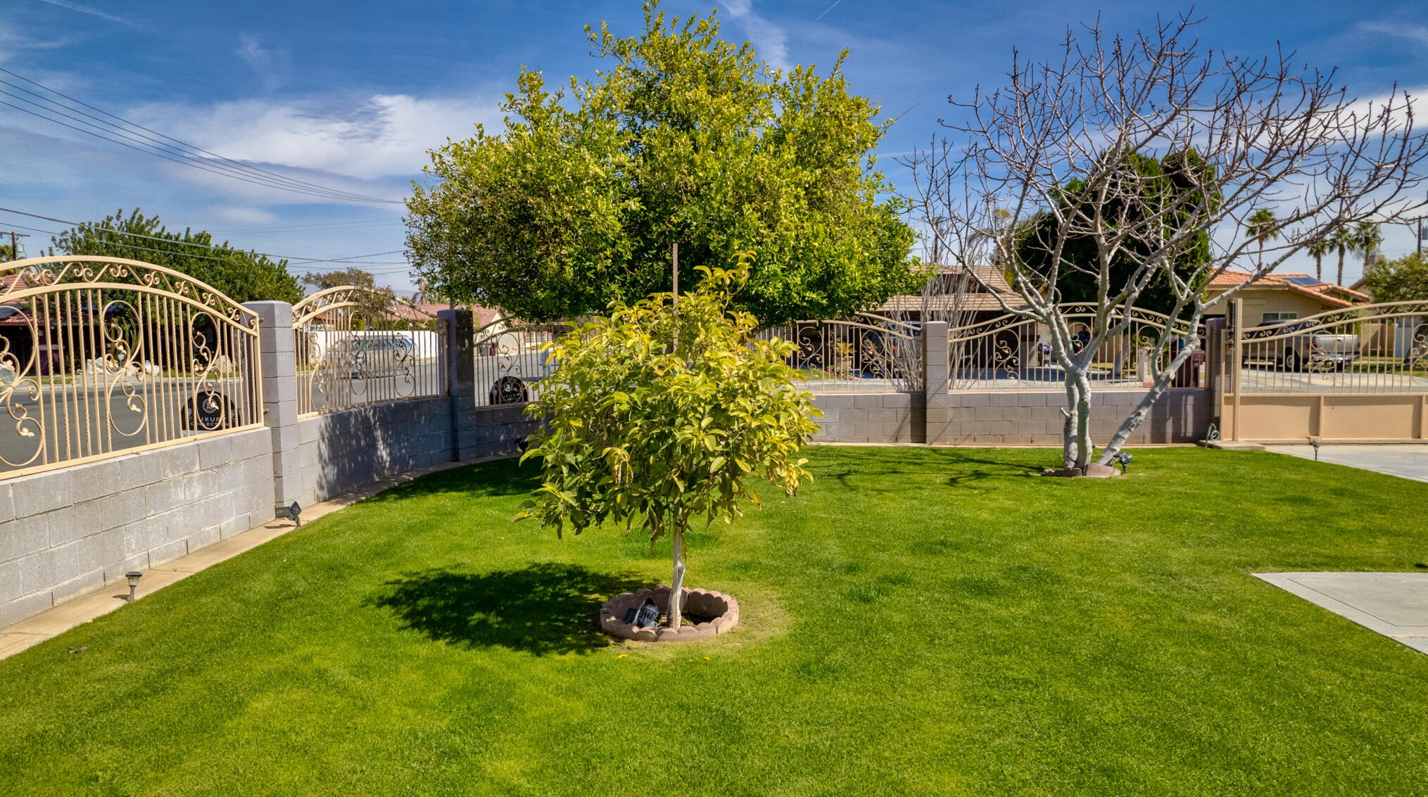 31015 Avenida Alvera, Cathedral City CA  92234-3019 exterior