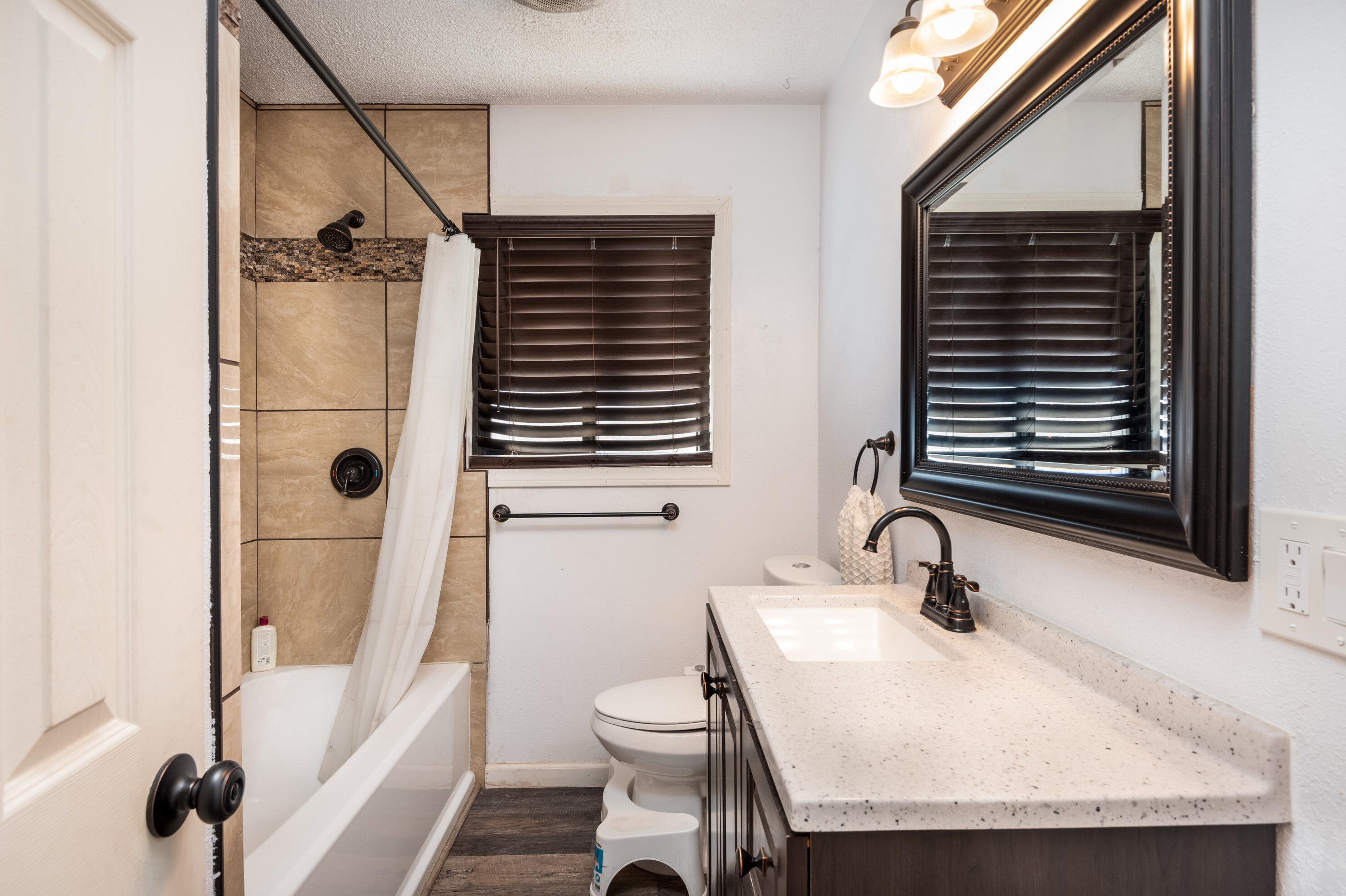 57598 Onaga Trl, Yucca Valley CA  92284-3930 exterior