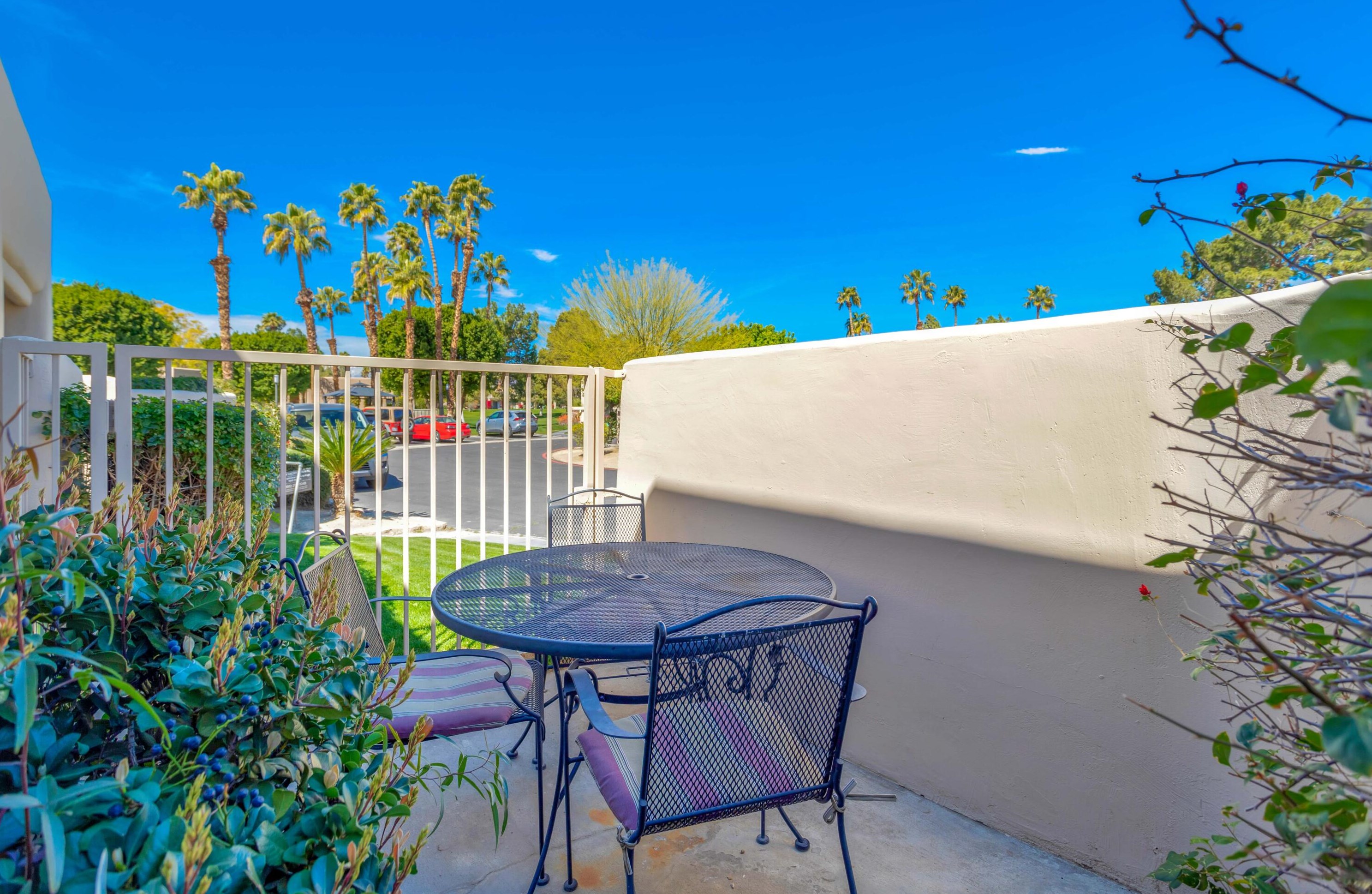 67373 Toltec Ct, Cathedral City CA  92234-3552 exterior