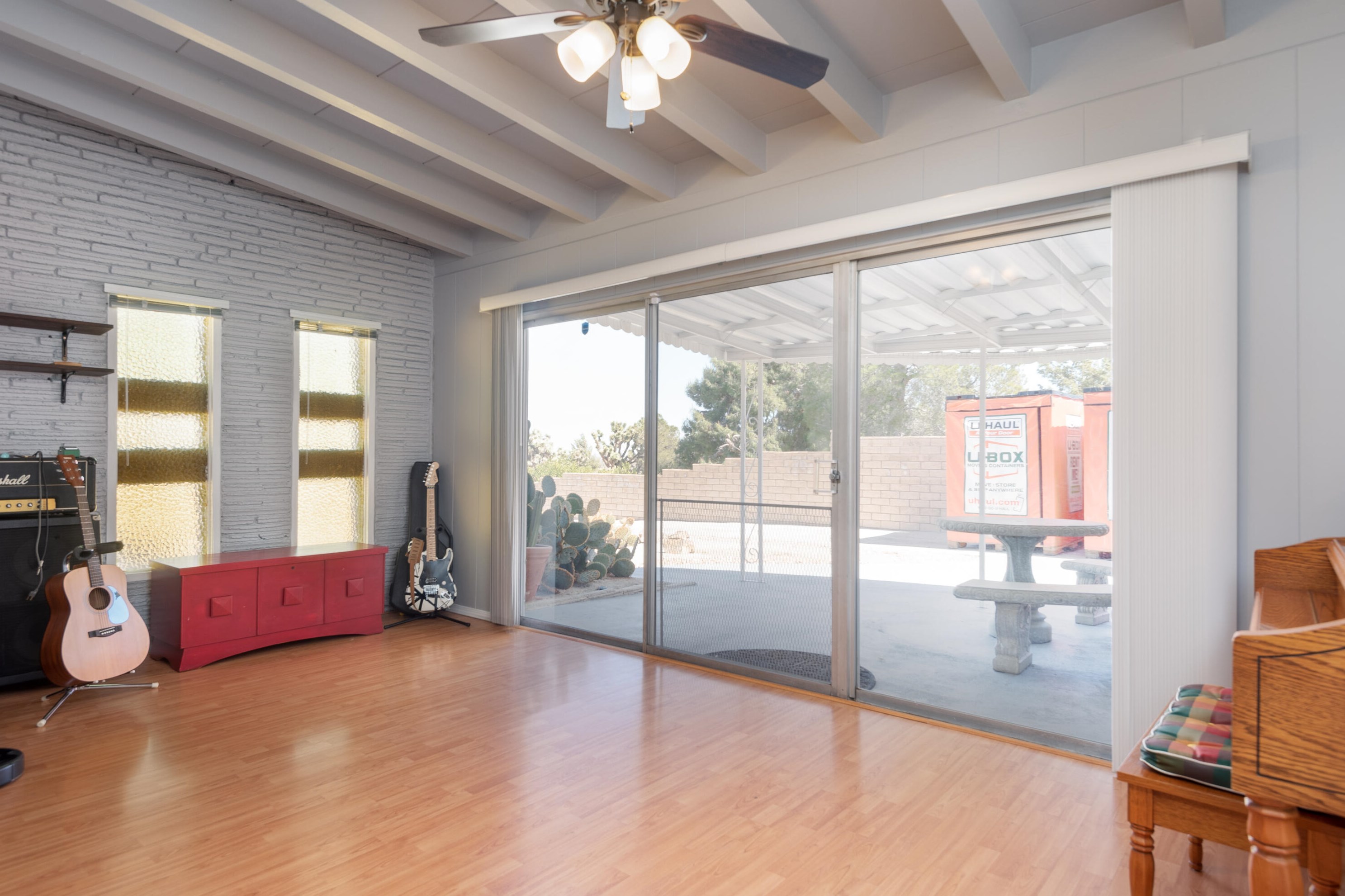 7588 San Remo Trl, Yucca Valley CA  92284-2354 exterior