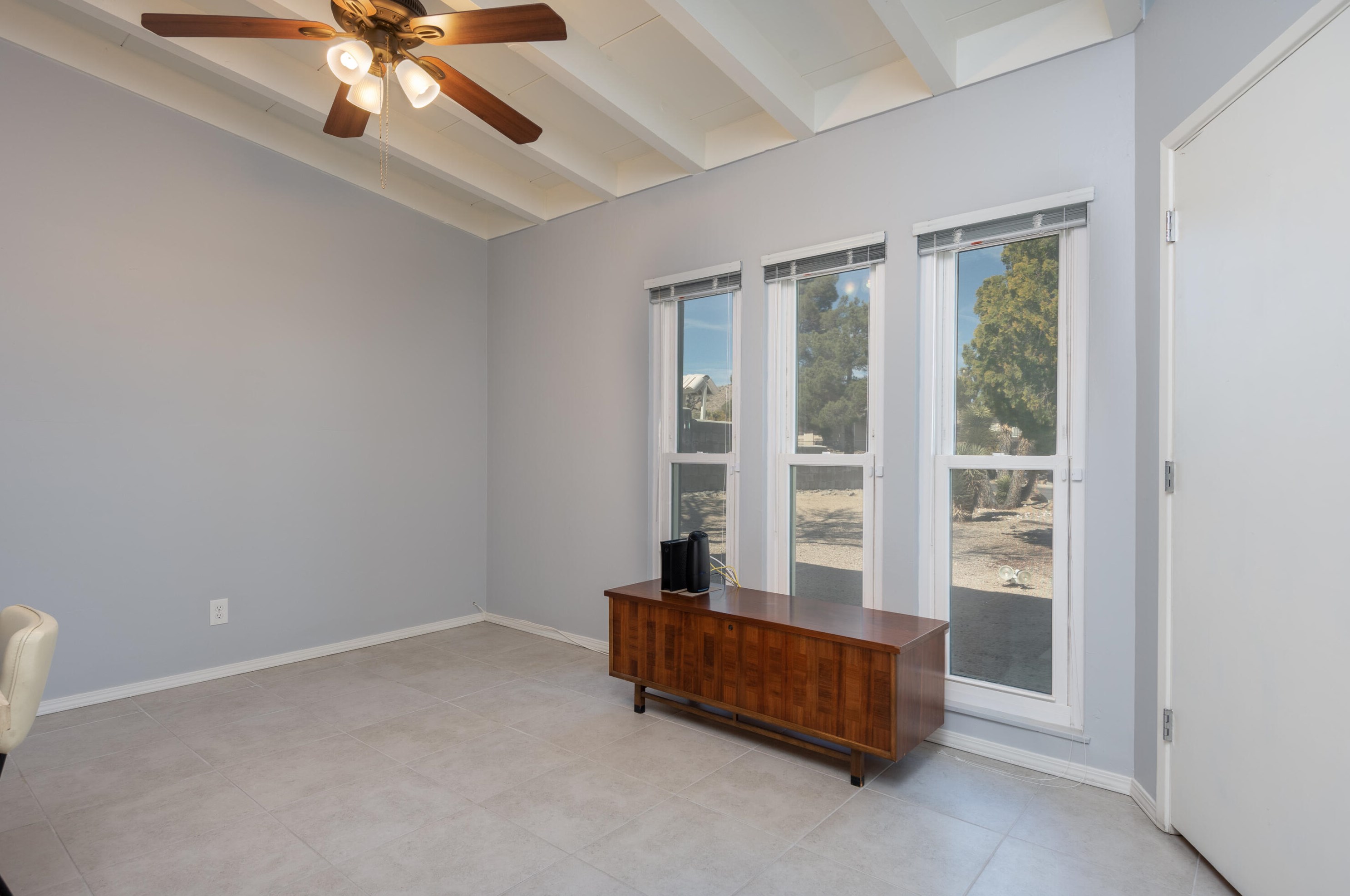 7588 San Remo Trl, Yucca Valley CA  92284-2354 exterior