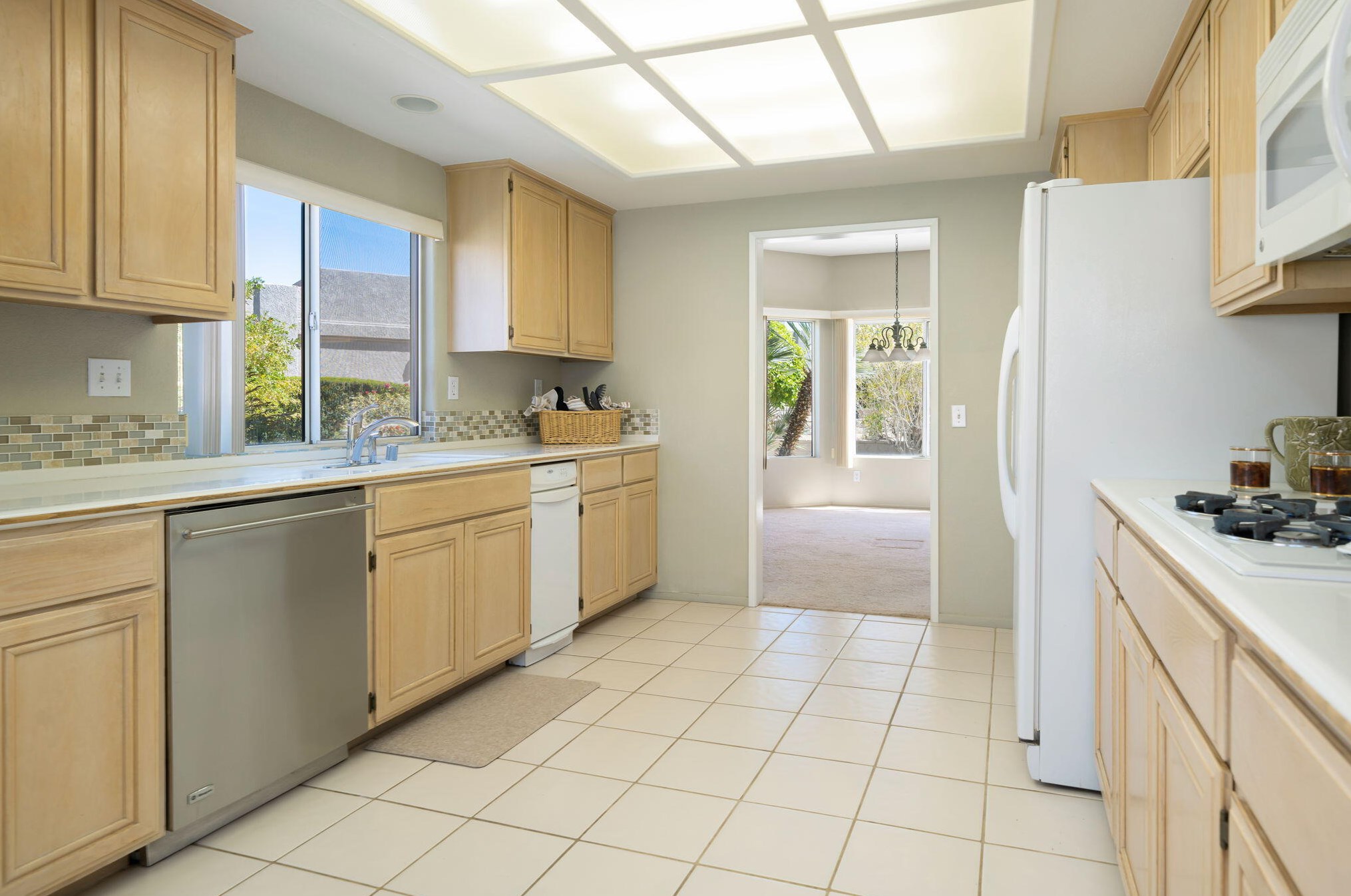 48554 Via Amistad, La Quinta, CA 92253