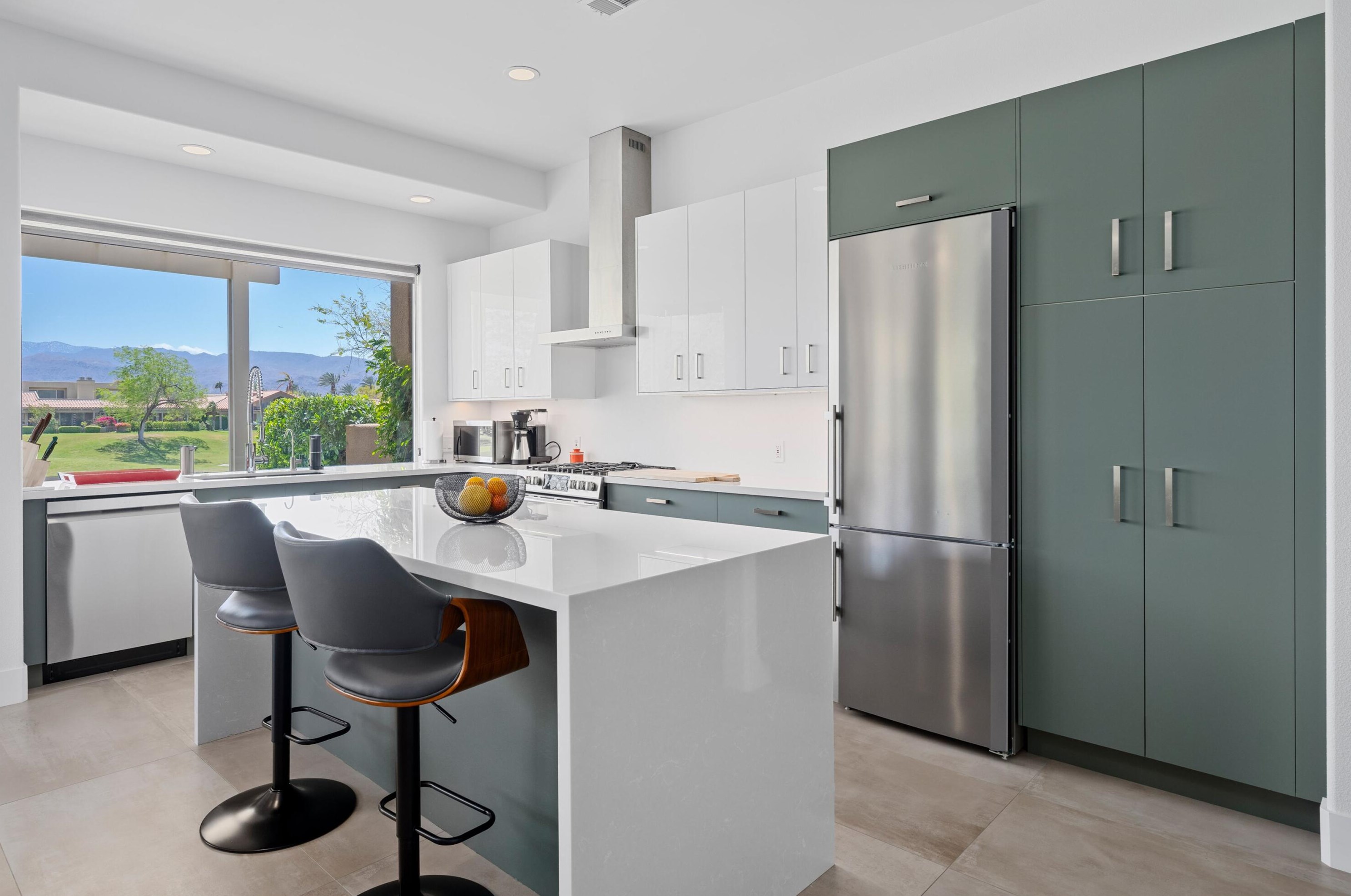 29 Pine Valley Dr, Rancho Mirage, CA 92270