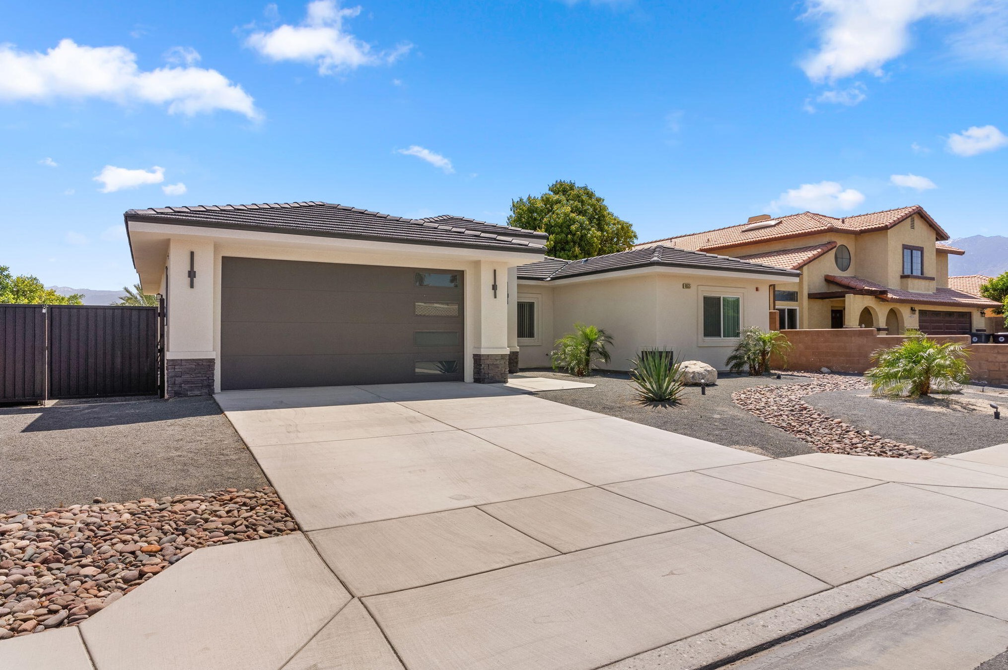 68535 30th Ave, Cathedral City CA  92234-5828 exterior