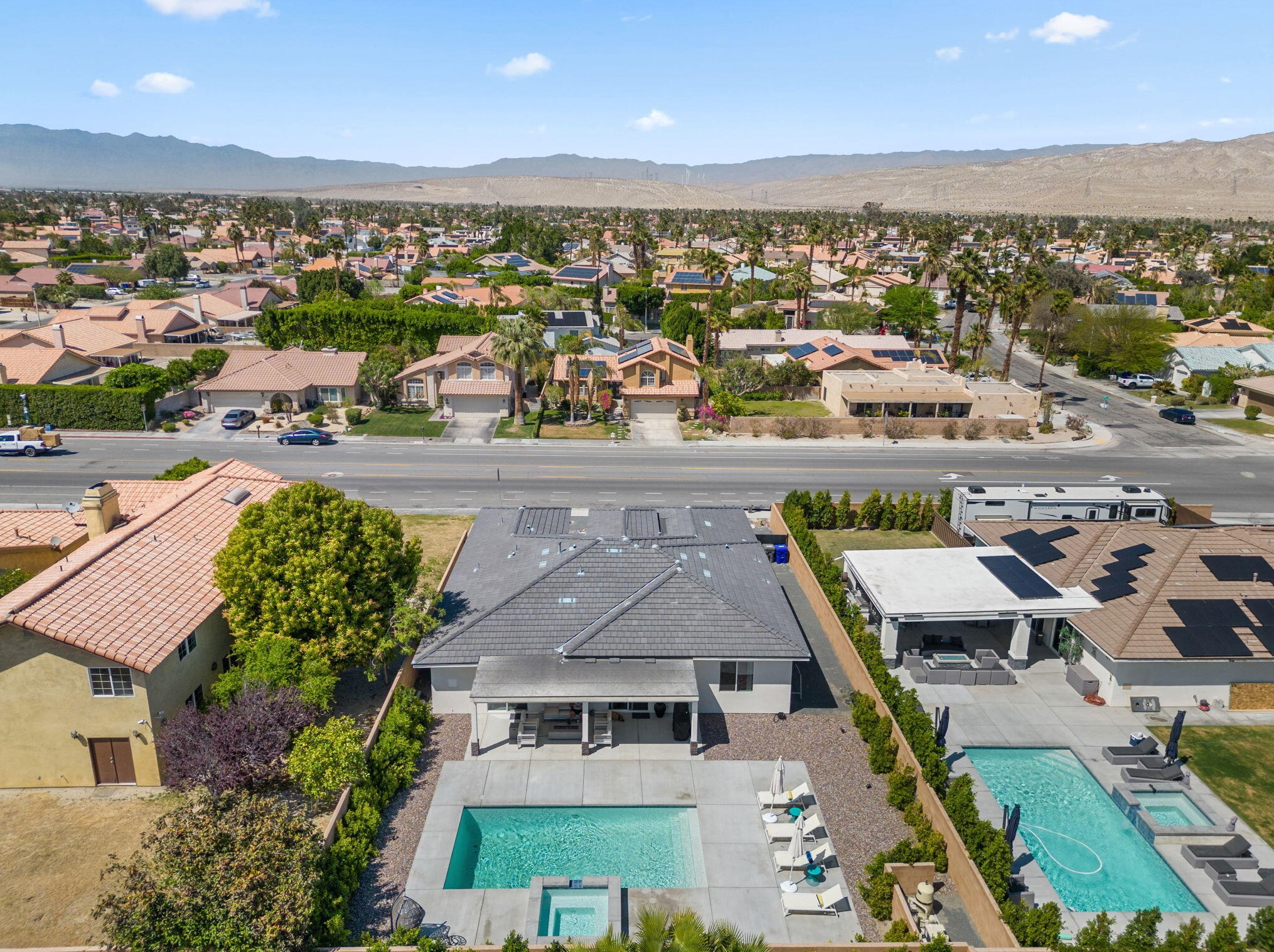 68535 30th Ave, Cathedral City CA  92234-5828 exterior