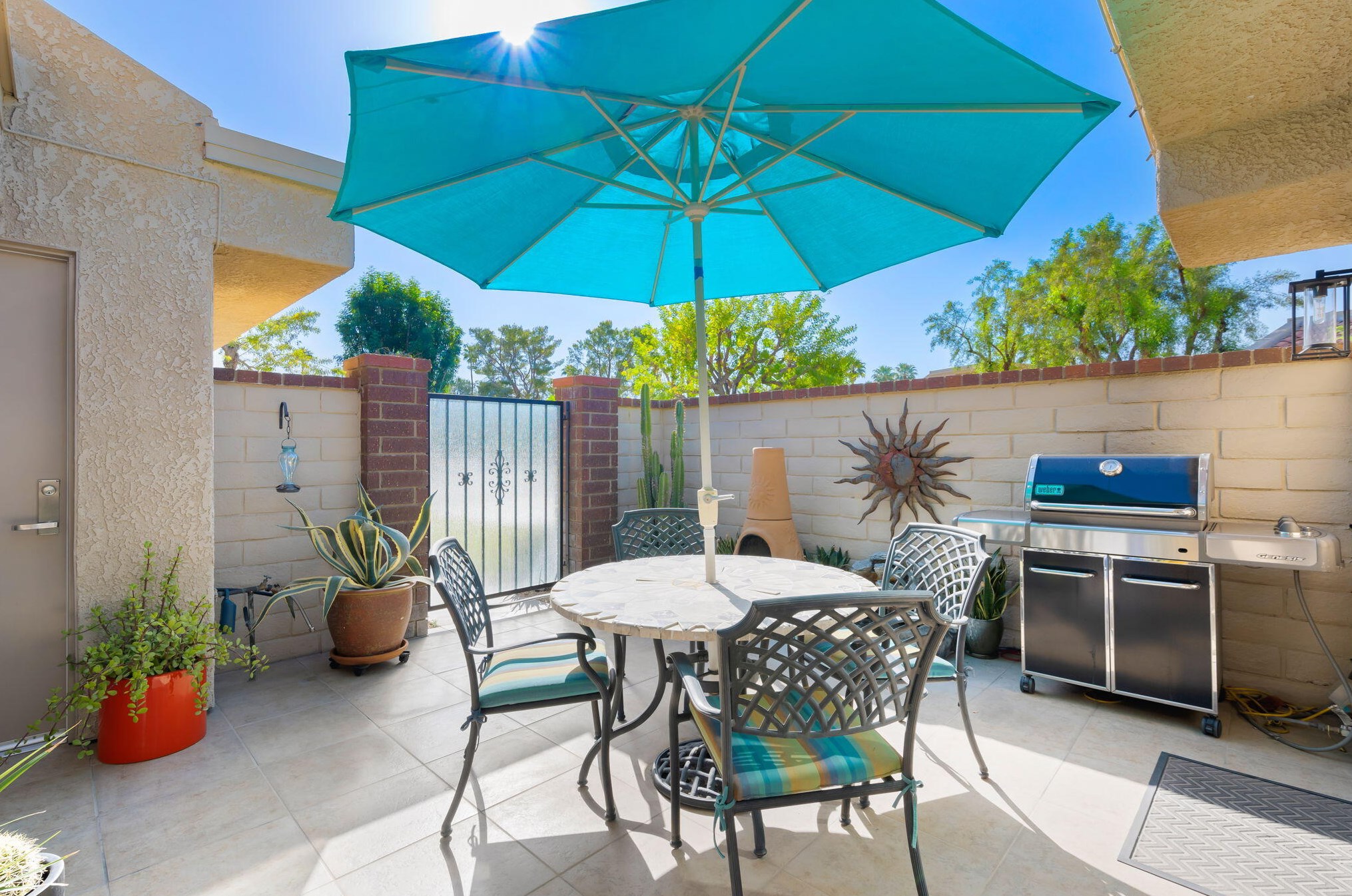68295 Village Dr, Cathedral City CA  92234-6745 exterior