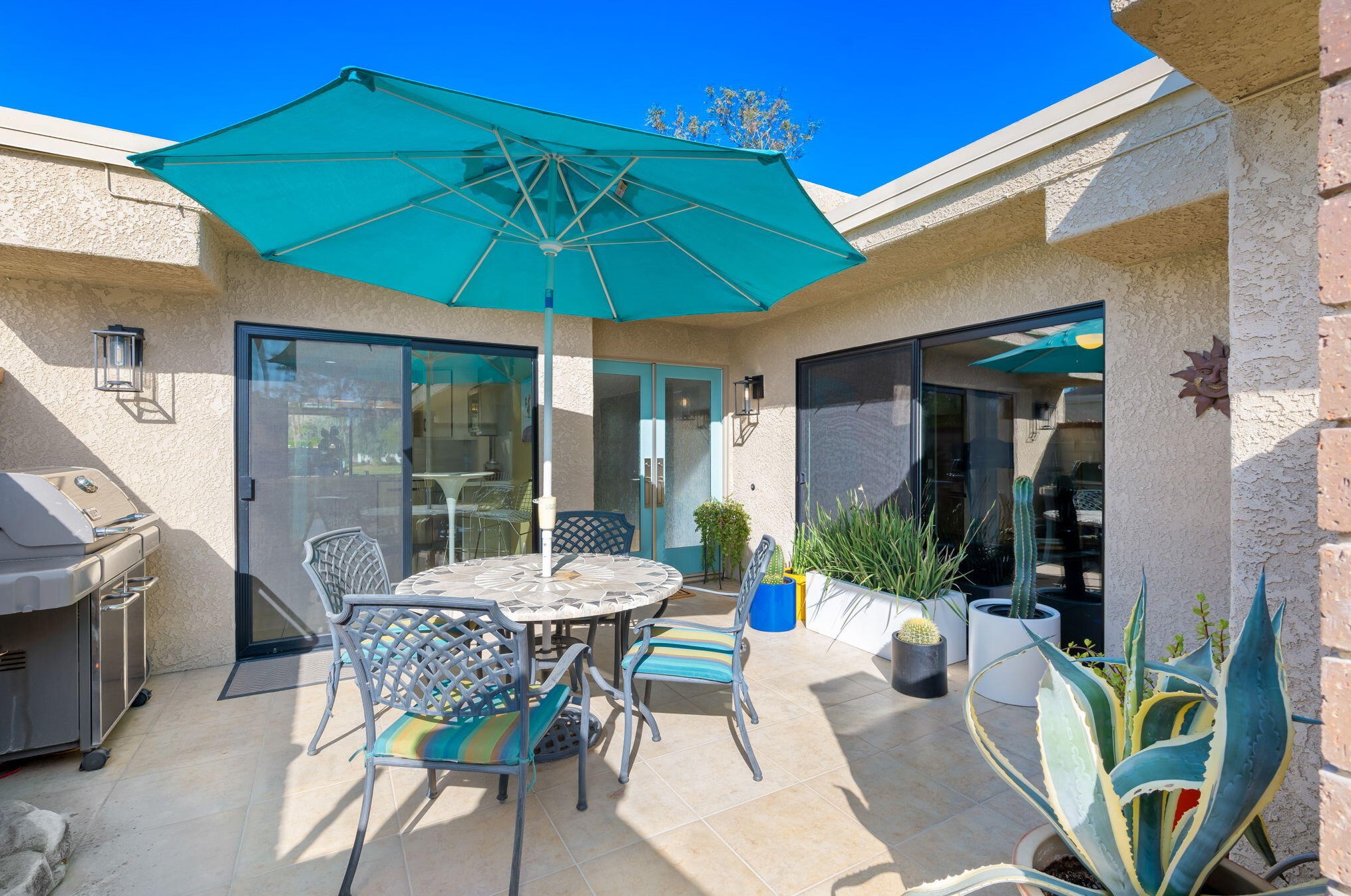 68295 Village Dr, Cathedral City CA  92234-6745 exterior