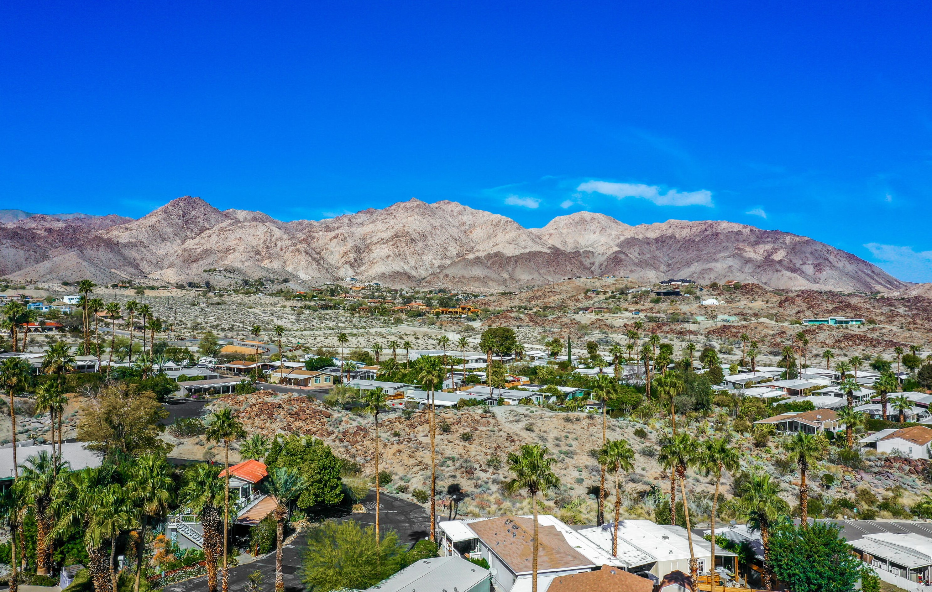 3 Circle A Dr, Palm Desert CA  92260-6409 exterior