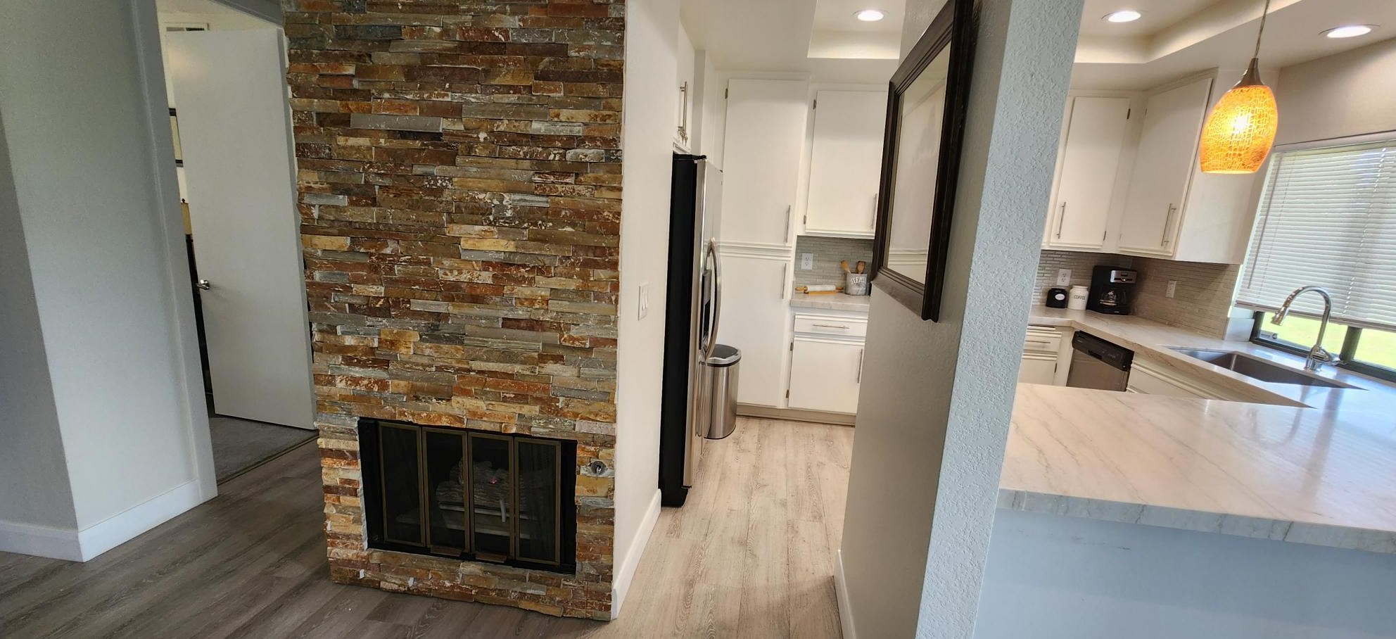 28661 Portales Dr, Cathedral City CA  92234-3594 exterior