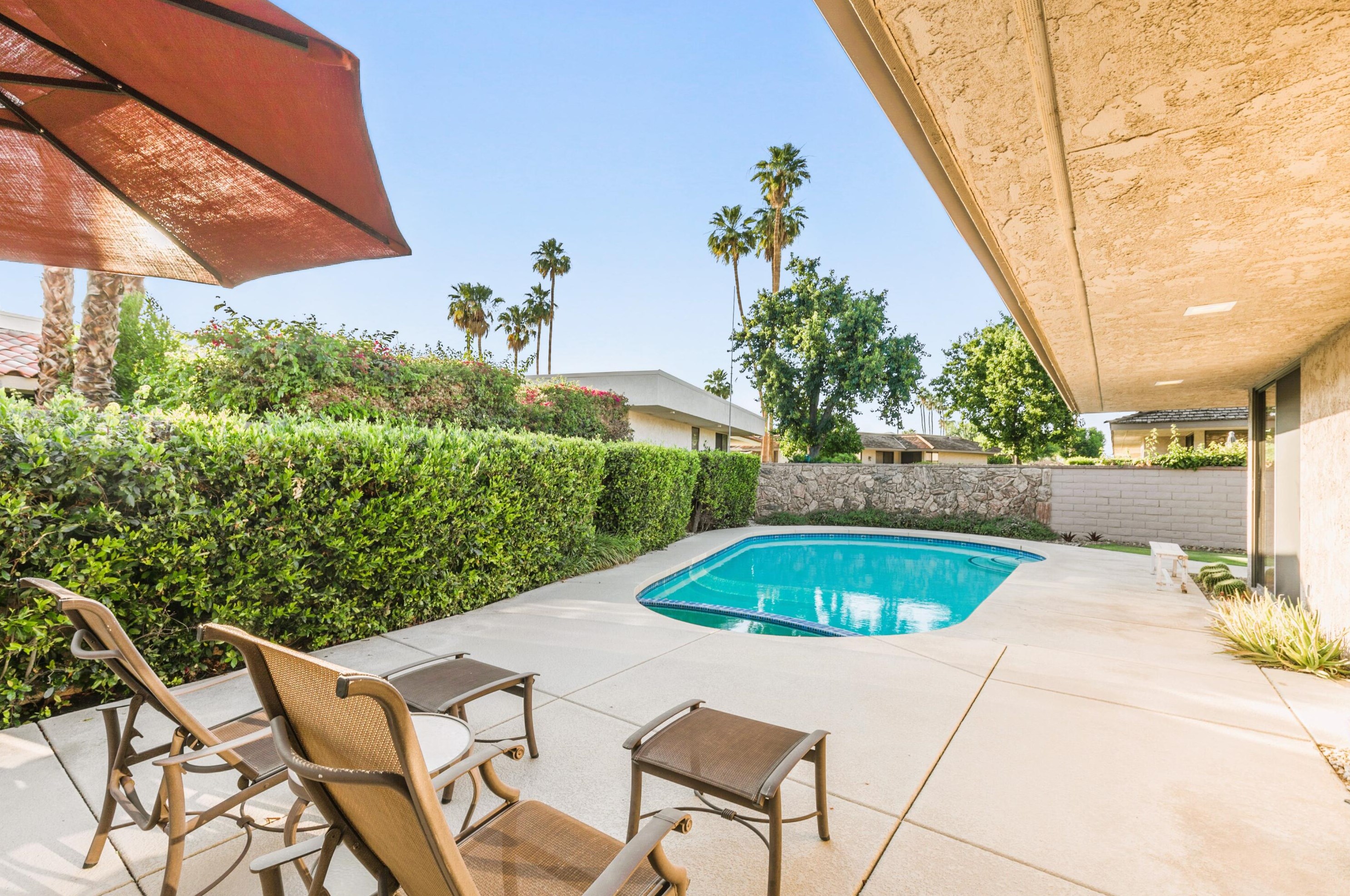 17 Dartmouth Dr, Rancho Mirage, CA 92270