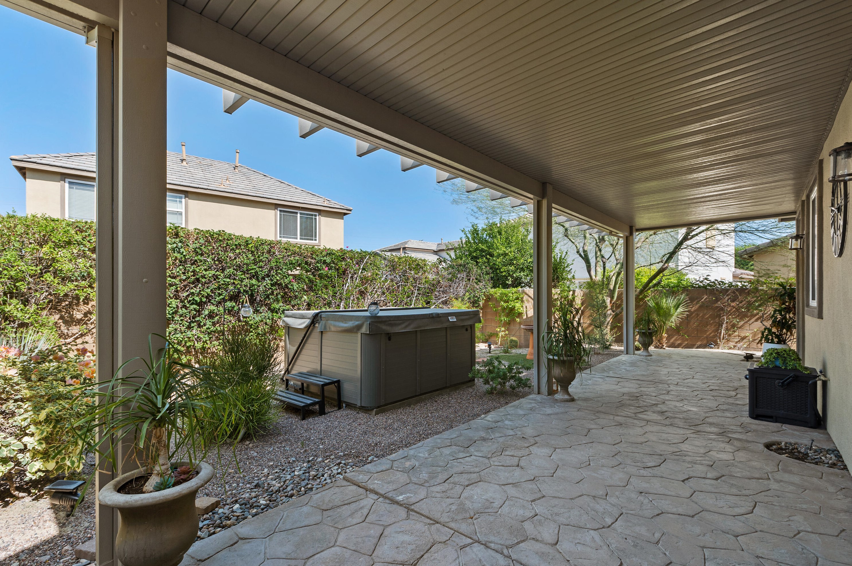 31298 Faja Caballero, Cathedral City CA  92234-0107 exterior