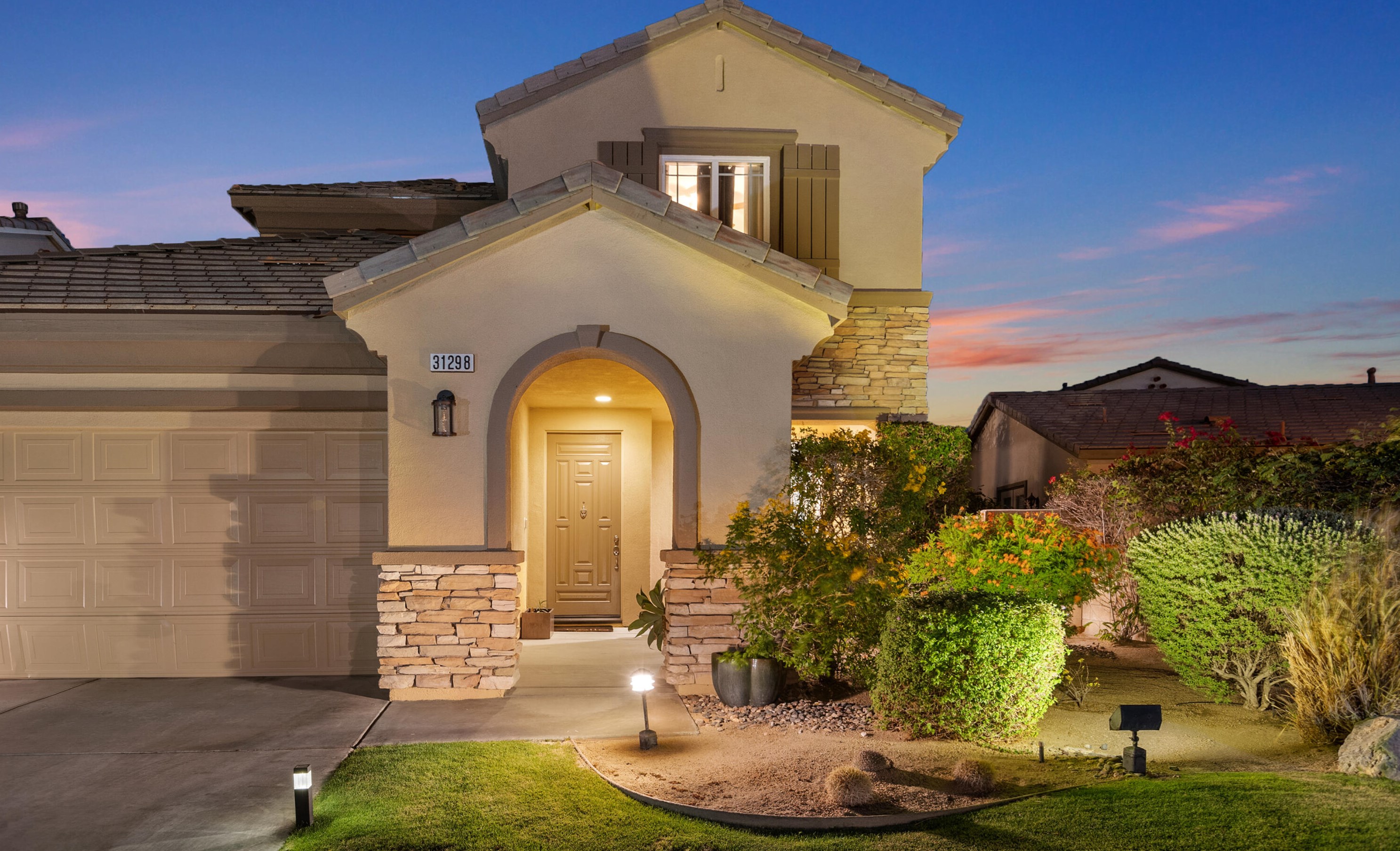 31298 Faja Caballero, Cathedral City CA  92234-0107 exterior