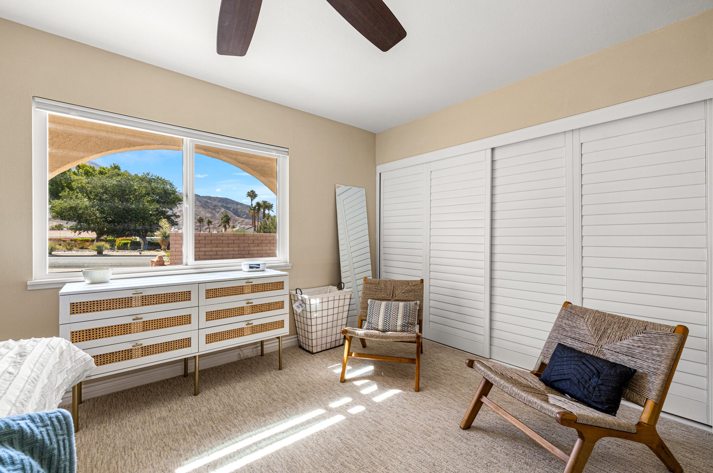46060 Shadow Mountain Dr, Palm Desert CA  92260-5322 exterior