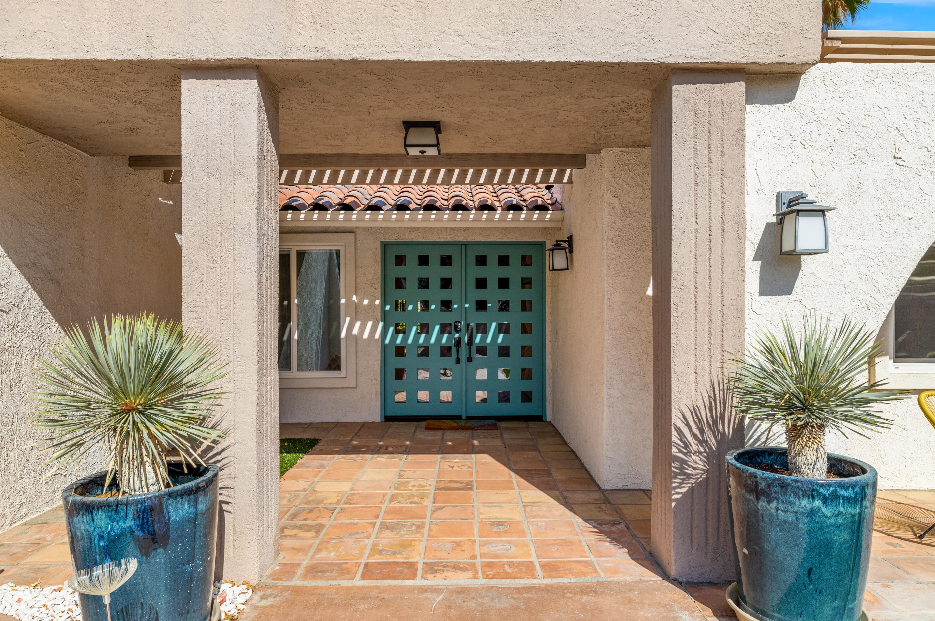 46060 Shadow Mountain Dr, Palm Desert CA  92260-5322 exterior
