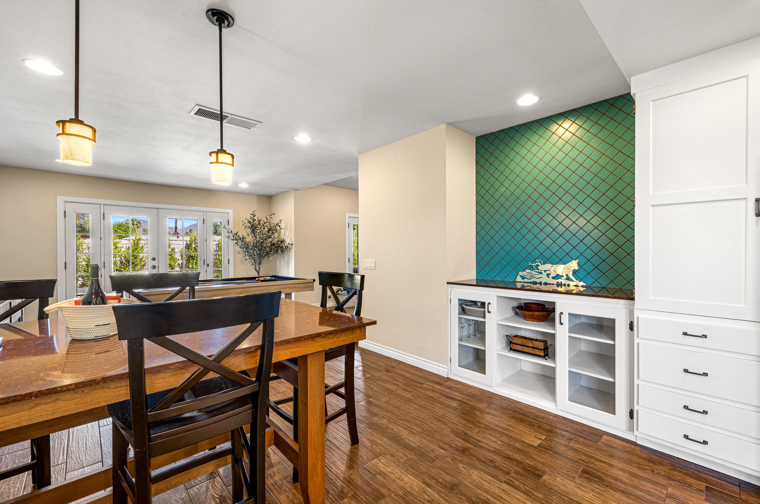 46060 Shadow Mountain Dr, Palm Desert CA  92260-5322 exterior