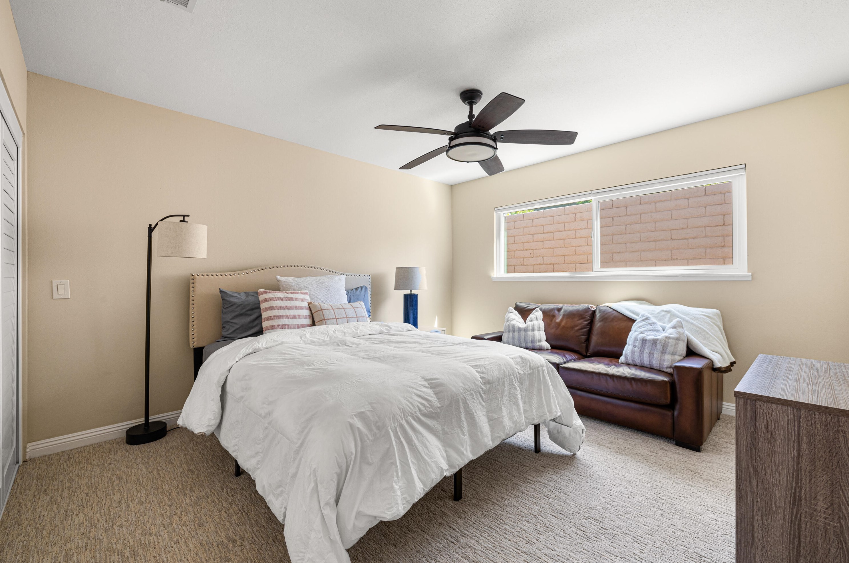 46060 Shadow Mountain Dr, Palm Desert CA  92260-5322 exterior