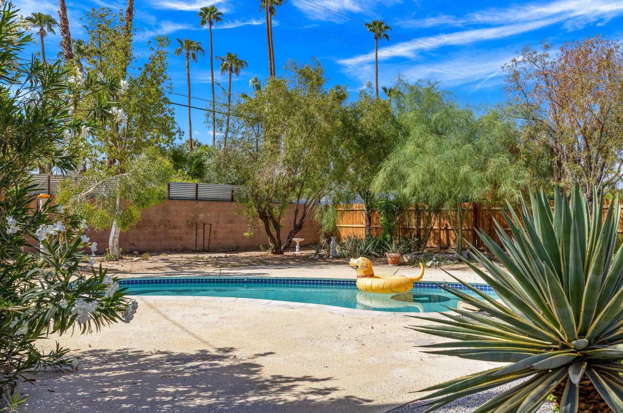 74619 Candlewood St, Palm Desert CA  92260-4511 exterior
