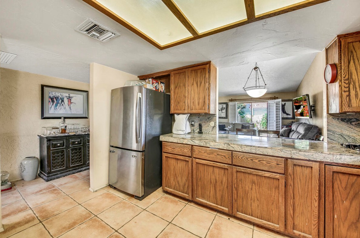 35015 Plumley Rd, Cathedral City CA  92234-7055 exterior