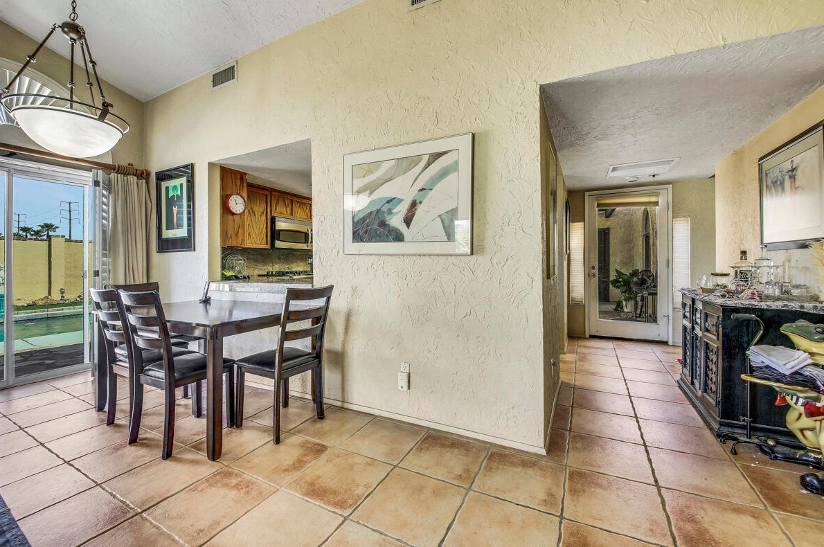 35015 Plumley Rd, Cathedral City CA  92234-7055 exterior