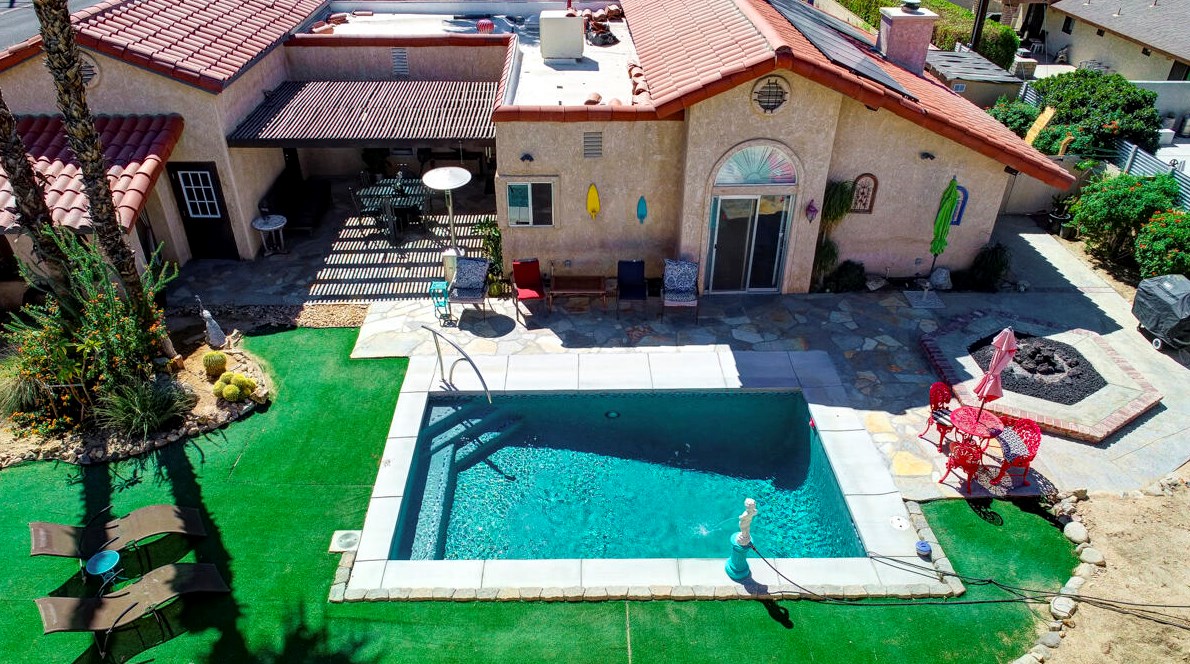 35015 Plumley Rd, Cathedral City CA  92234-7055 exterior