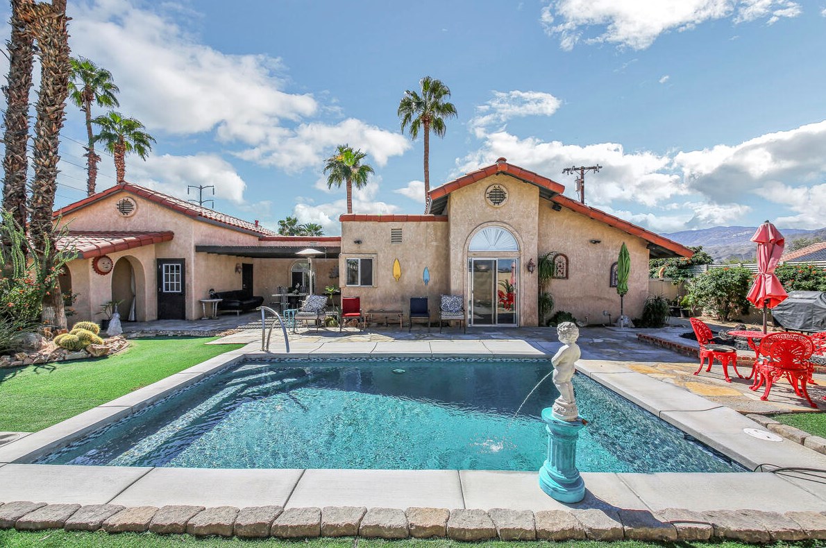 35015 Plumley Rd, Cathedral City CA  92234-7055 exterior