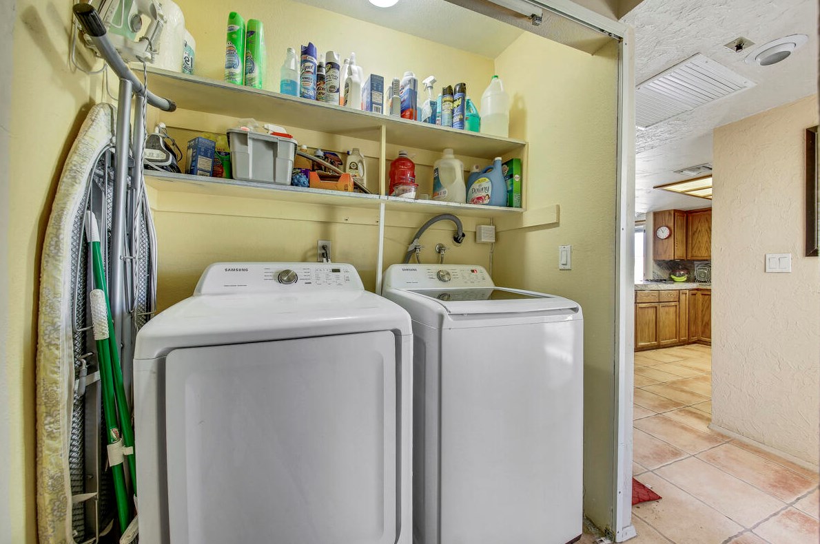35015 Plumley Rd, Cathedral City CA  92234-7055 exterior