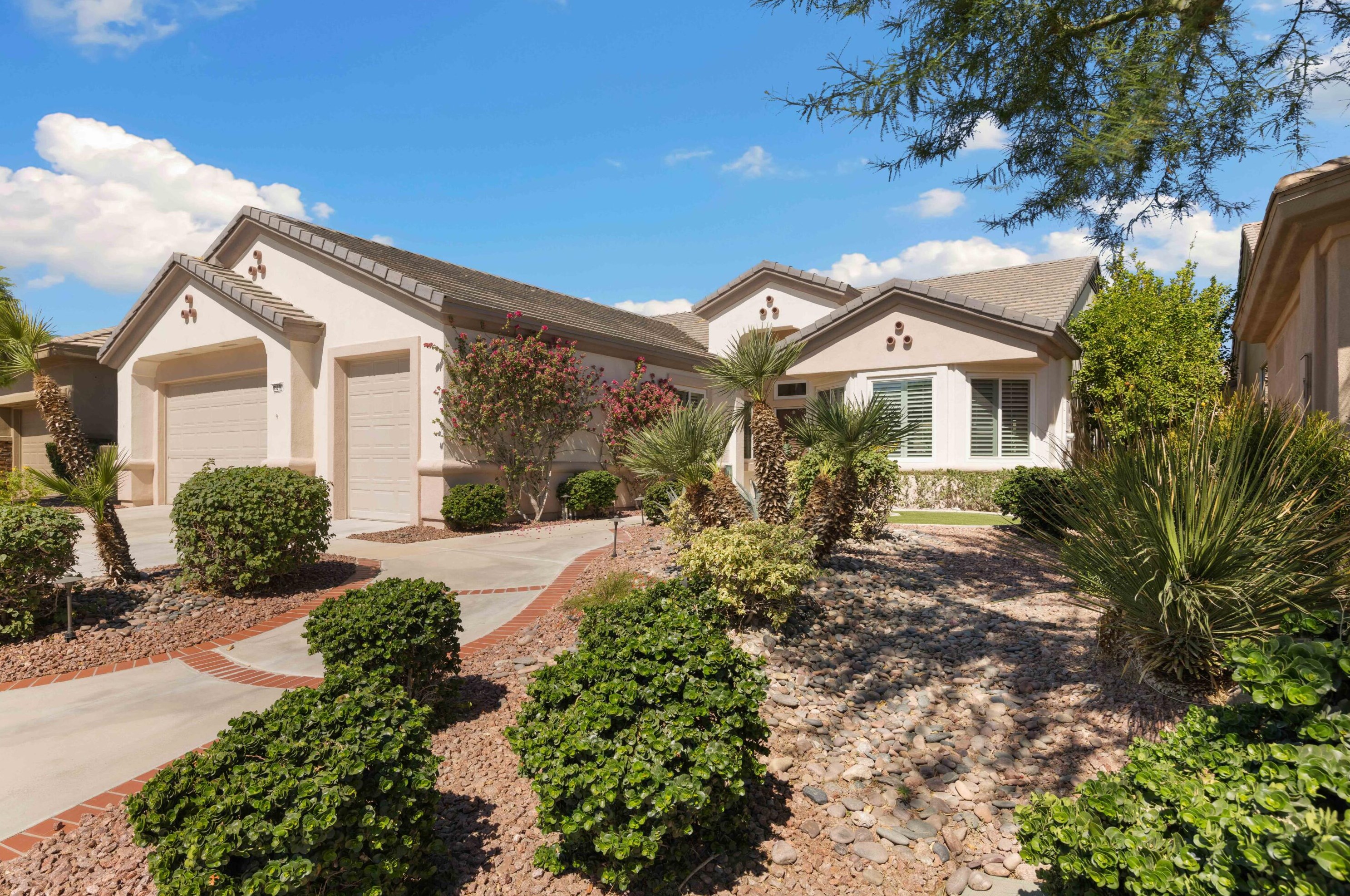 35276 Rosemont Dr, Palm Desert CA  92211-3743 exterior