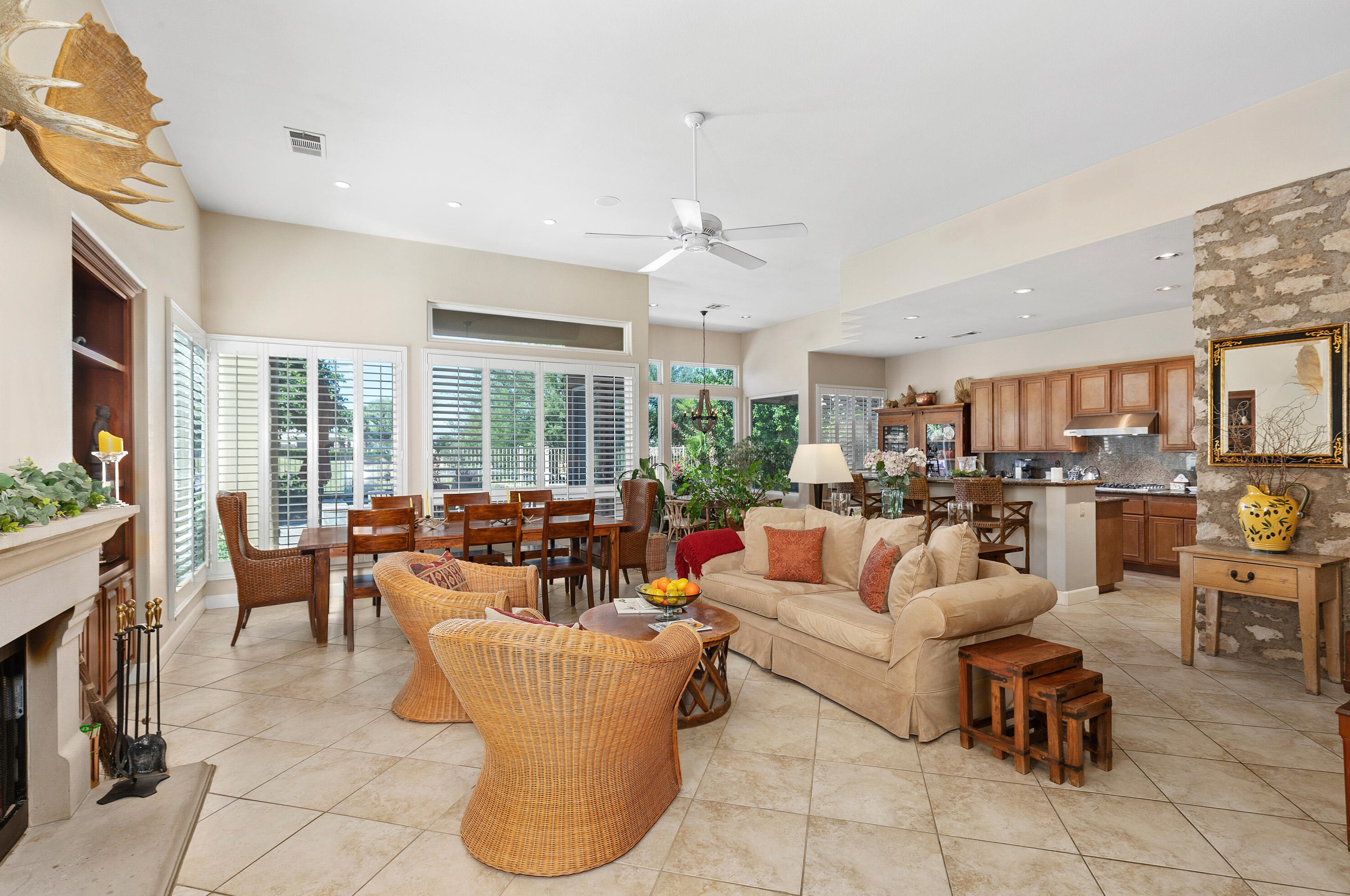42545 Bellagio Dr, Indio, CA 92203