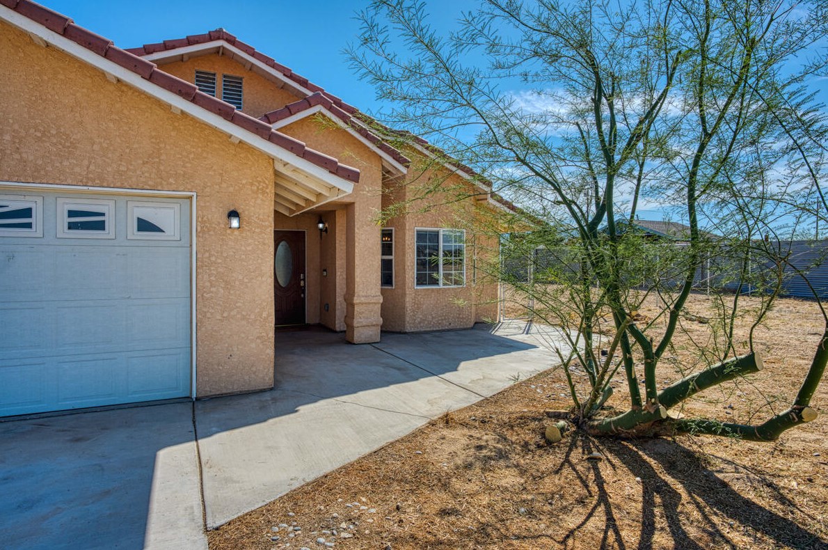 63453 Walpi Dr, Joshua Tree CA  92252-4266 exterior