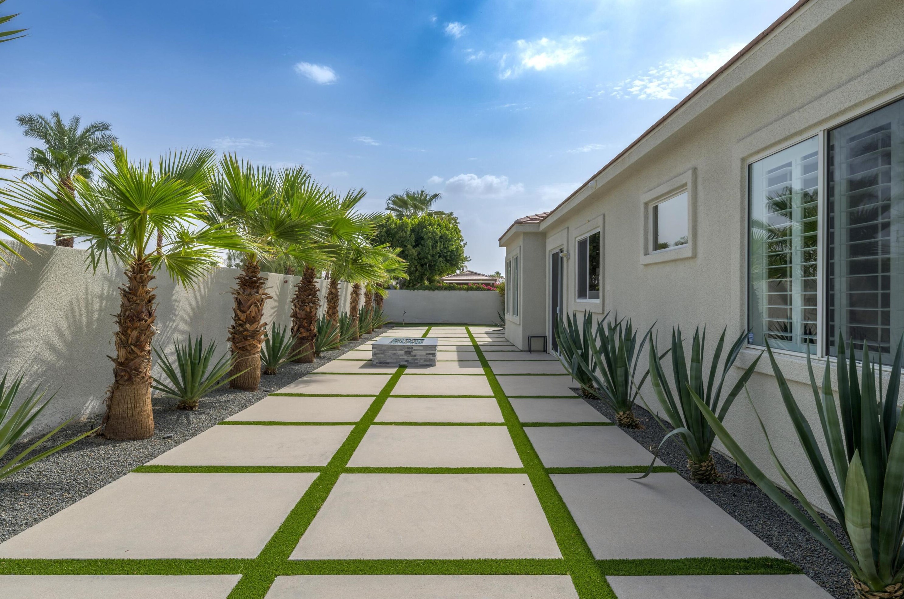 75840 Nelson Ln, Palm Desert CA  92211-8973 exterior